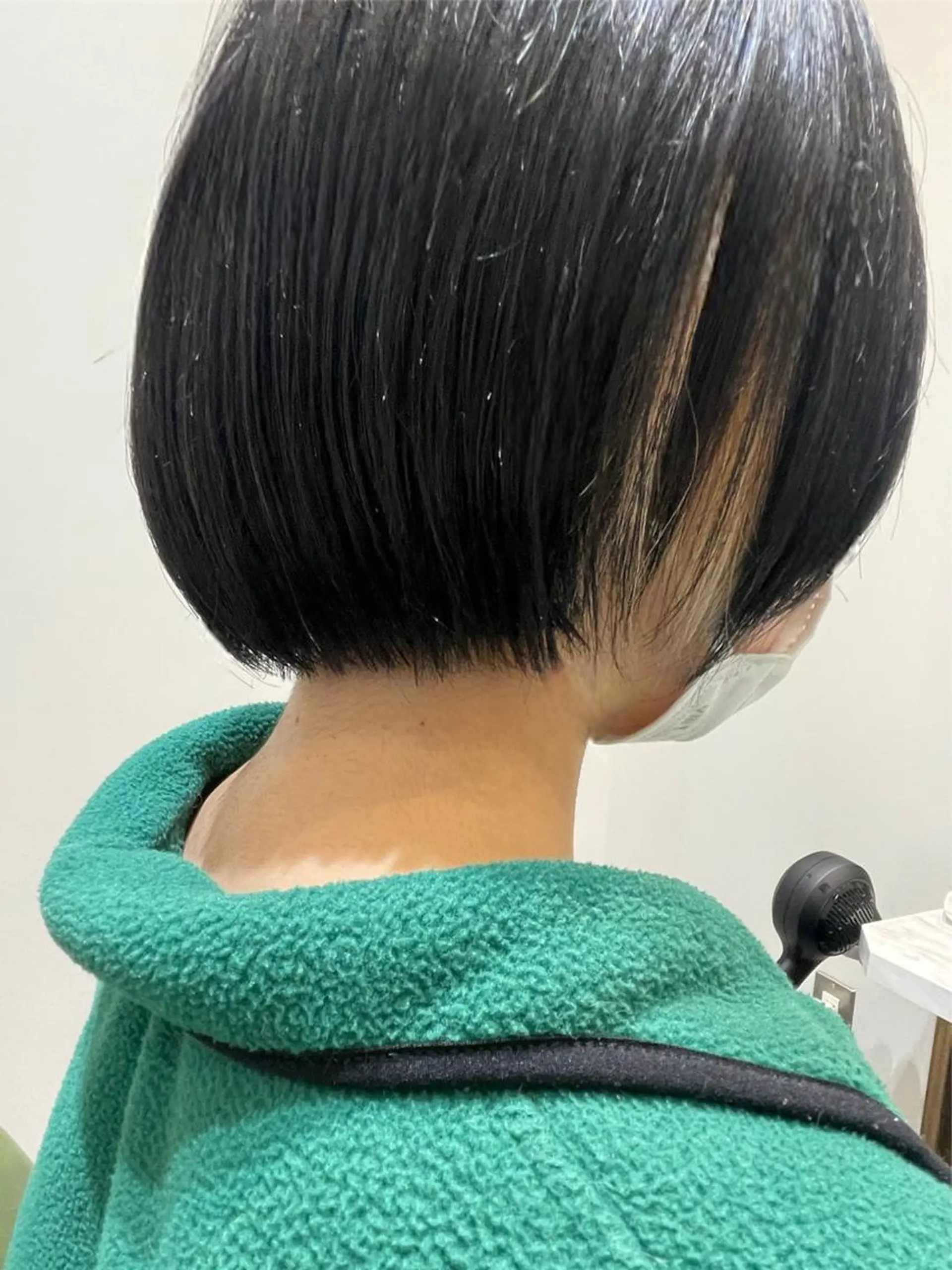 ショート カラー ボブ カット 荒木 理緒のヘアスタイル
