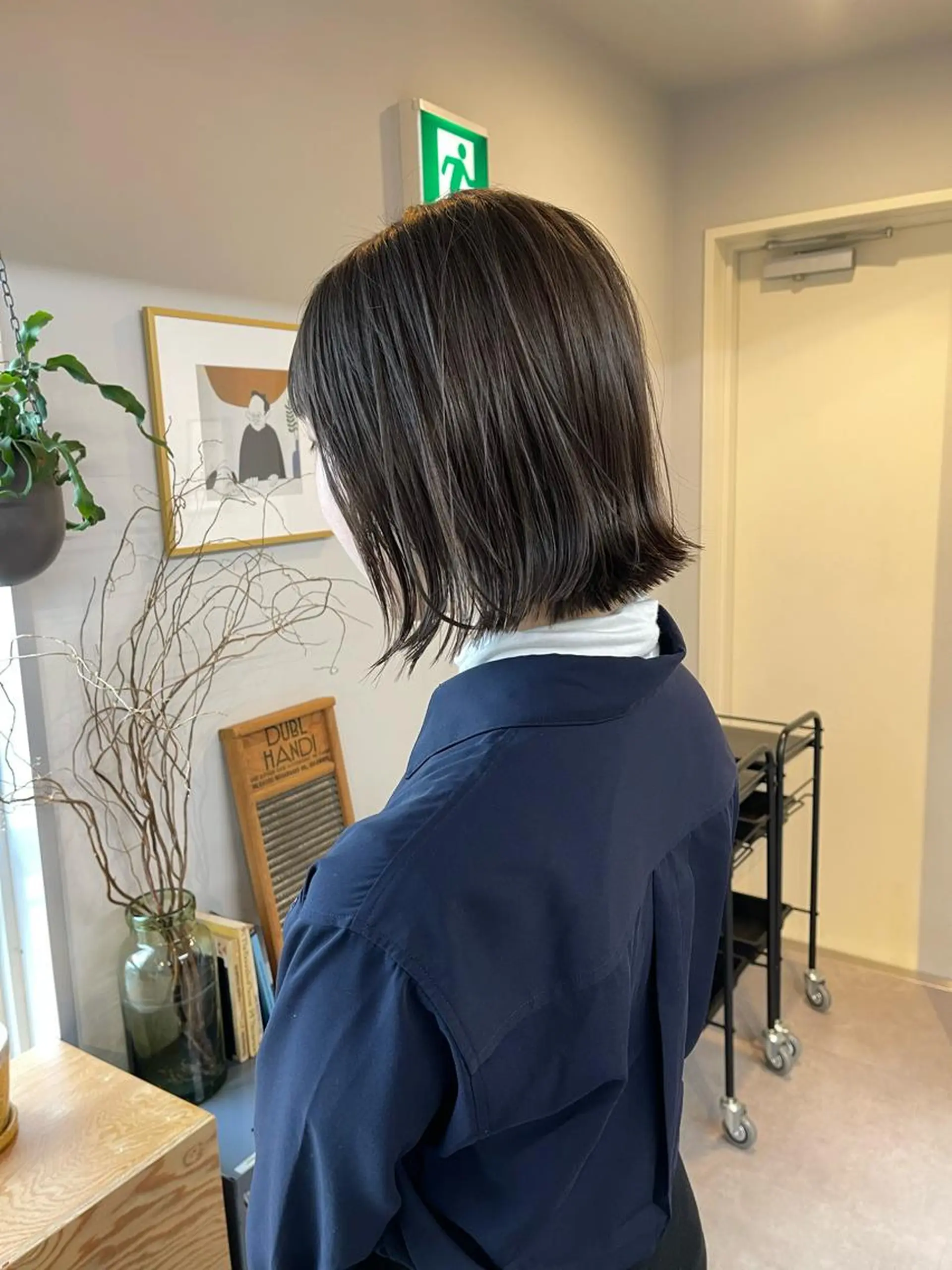 ショート カラー ブリーチ ダブルカラー グレージュ ブリーチなしカラー オリーブグレージュ カット ヘアカラー トリートメント ヘアセット 丁寧なカウンセリング 🌿KENTA🌿のヘアスタイル