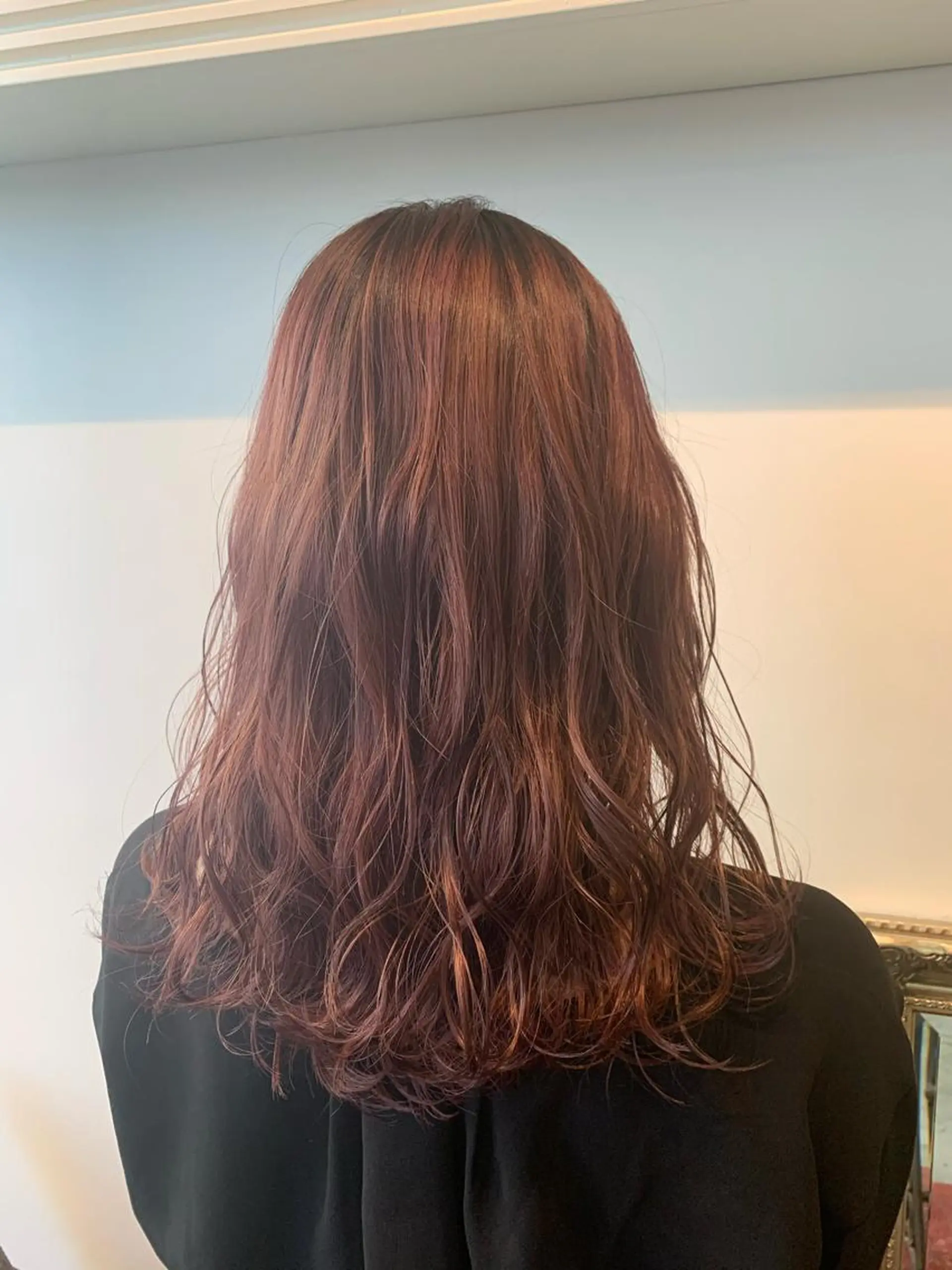 セミロング アッシュ ヘアカラー トリートメント ヘッドスパ ヘアセット 山口 竣也のヘアスタイル