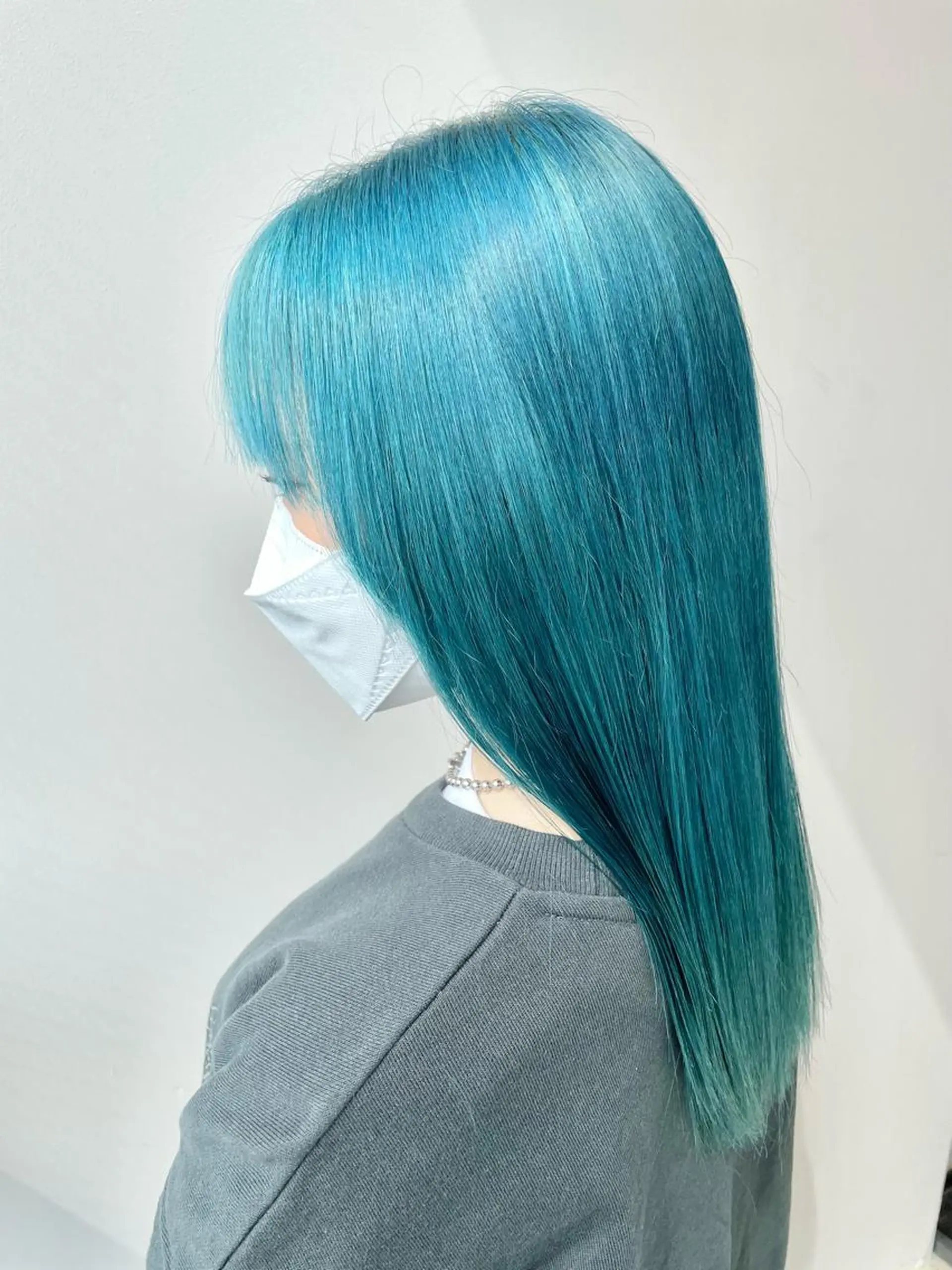 ロング カラー アクアカラー ブルーカラー meme原宿所属・ブロンド・ハイトーン ／遠藤将太のヘアスタイル