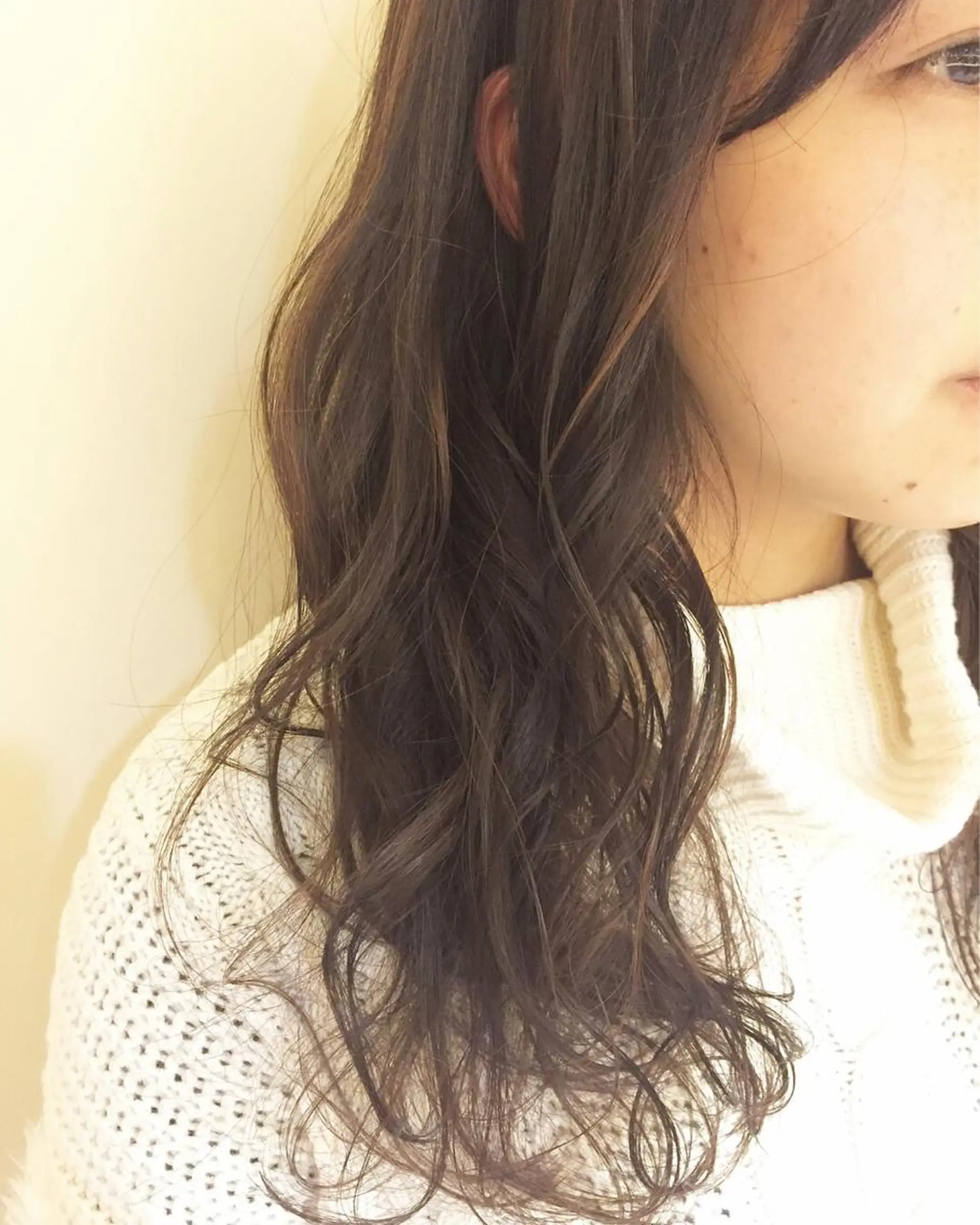 セミロング カラー カット ヘアカラー パーマ 加藤 綾華のヘアスタイル