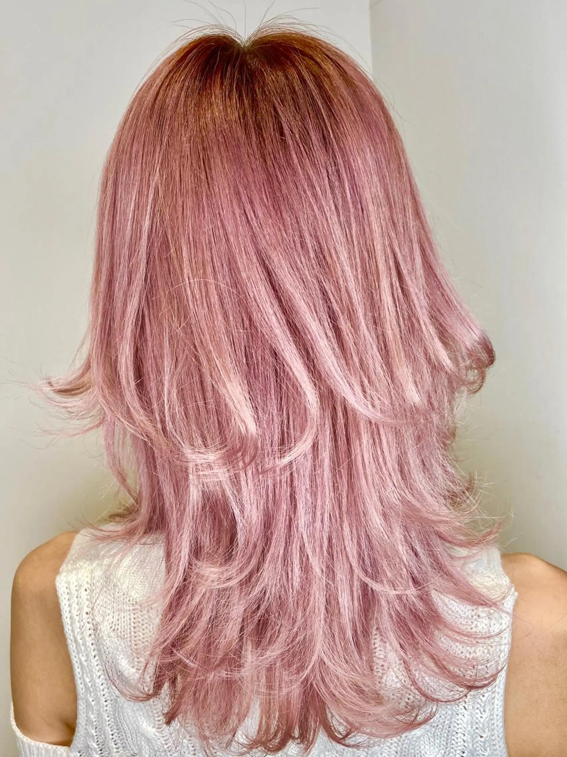 ロング カラー ブリーチ ピンクカラー KEN KENのヘアスタイル