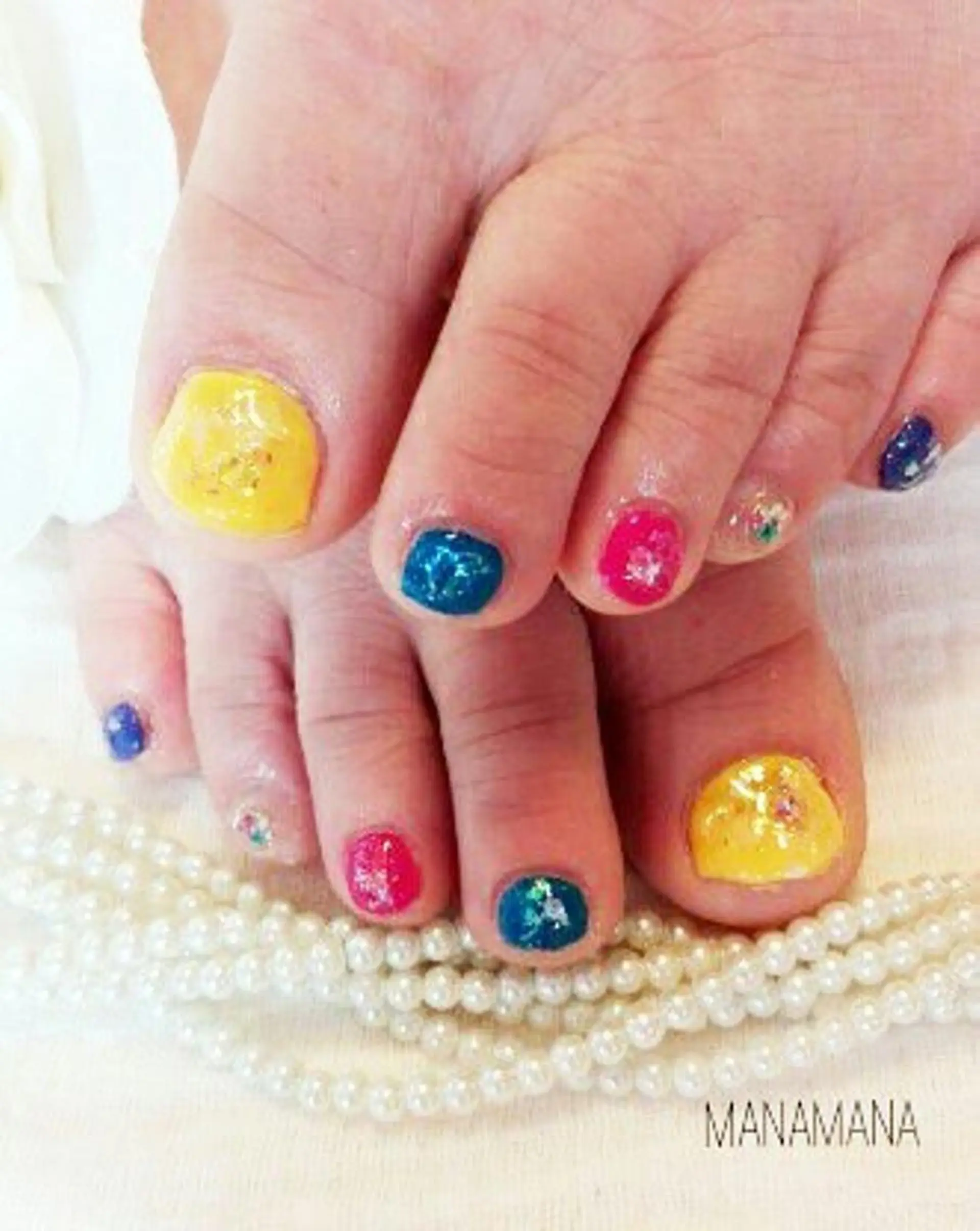 ネイル フットネイル MANA MANAのネイルデザイン