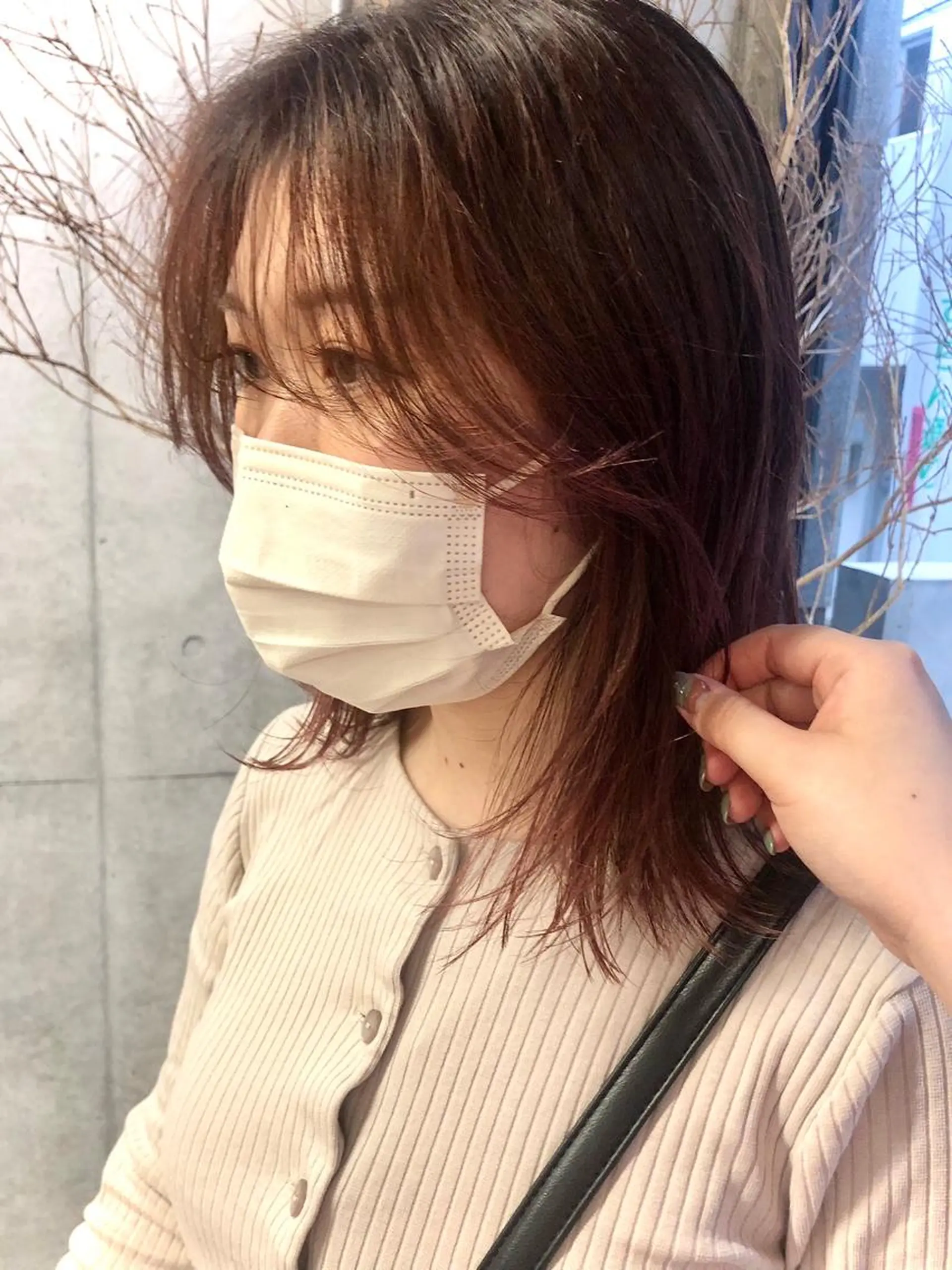 ミディアム カラー ヘアアレンジ オレンジ 顔周りカット rii-🩰 トレンド韓国ヘアのヘアスタイル