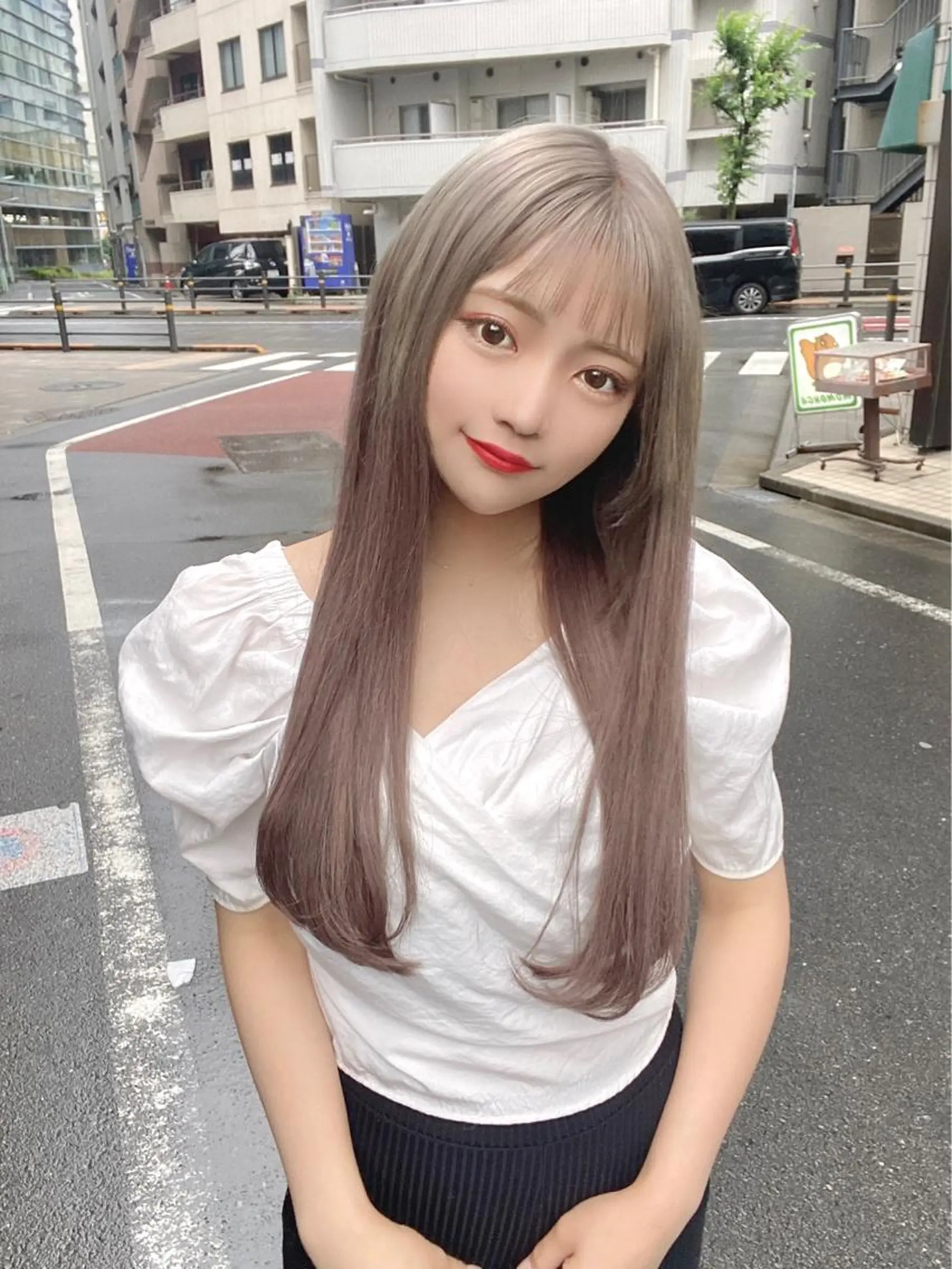 ロング カラー グレージュ エクステ ロング ヘアカラー エクステ FERNA池袋所属・マンツーマン施術✂︎ 金田尚久🎨のヘアスタイル