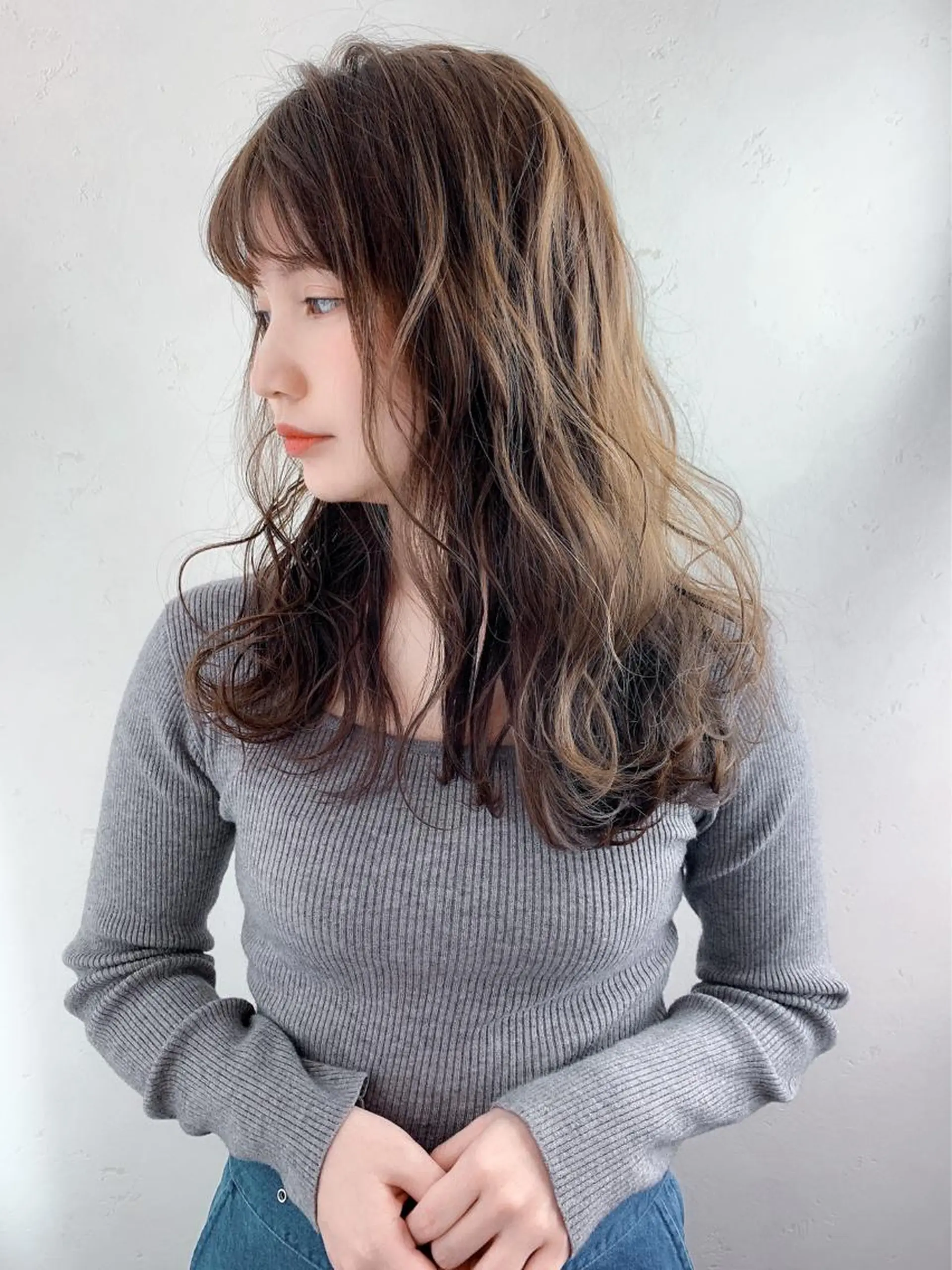 ミディアム カラー パーマ LUXBE  HAKATA博多バスターミナル店所属・Luxbe hakataのヘアスタイル