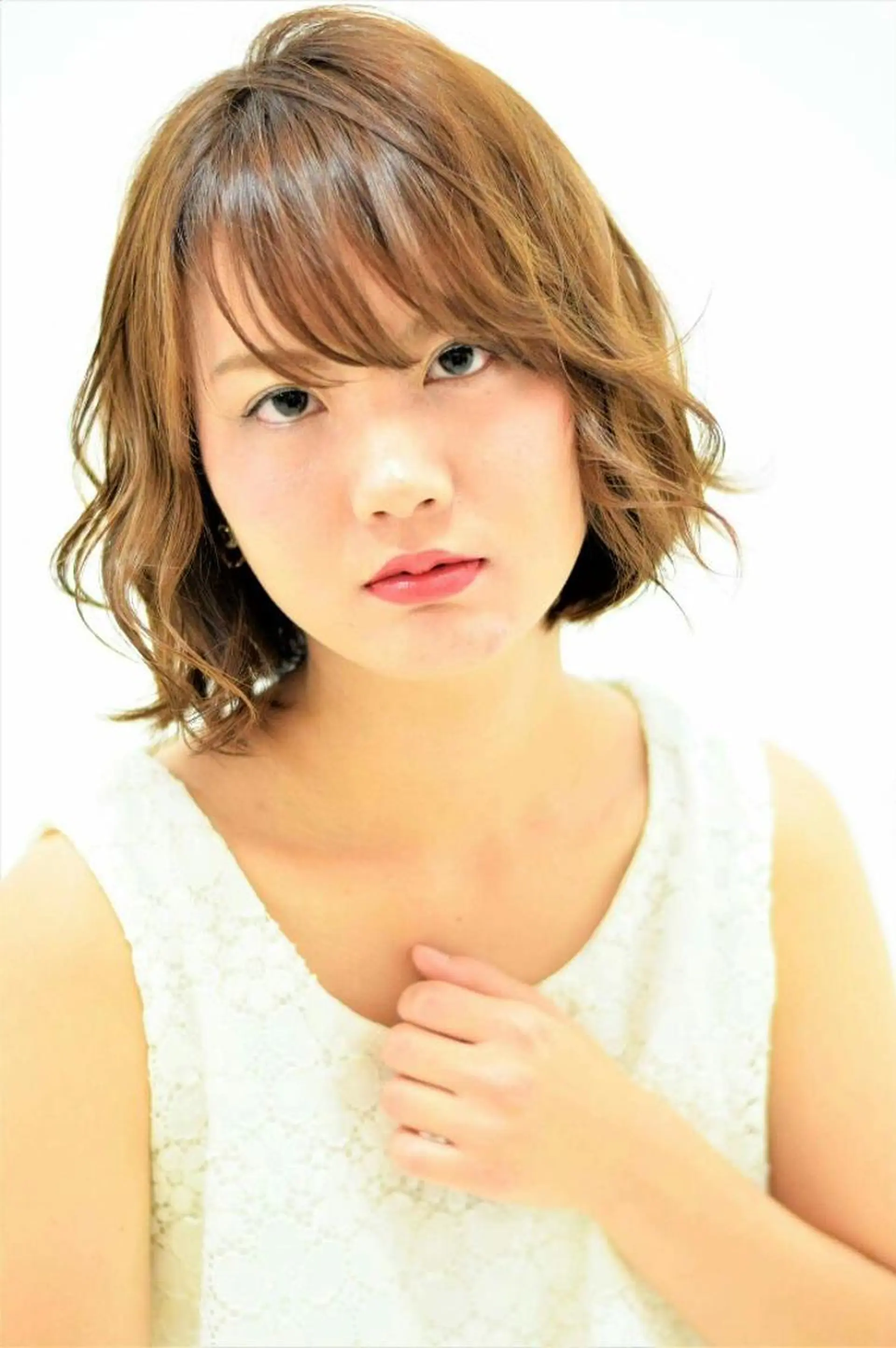 ミディアム ボブ 鈴木 貴之のヘアスタイル