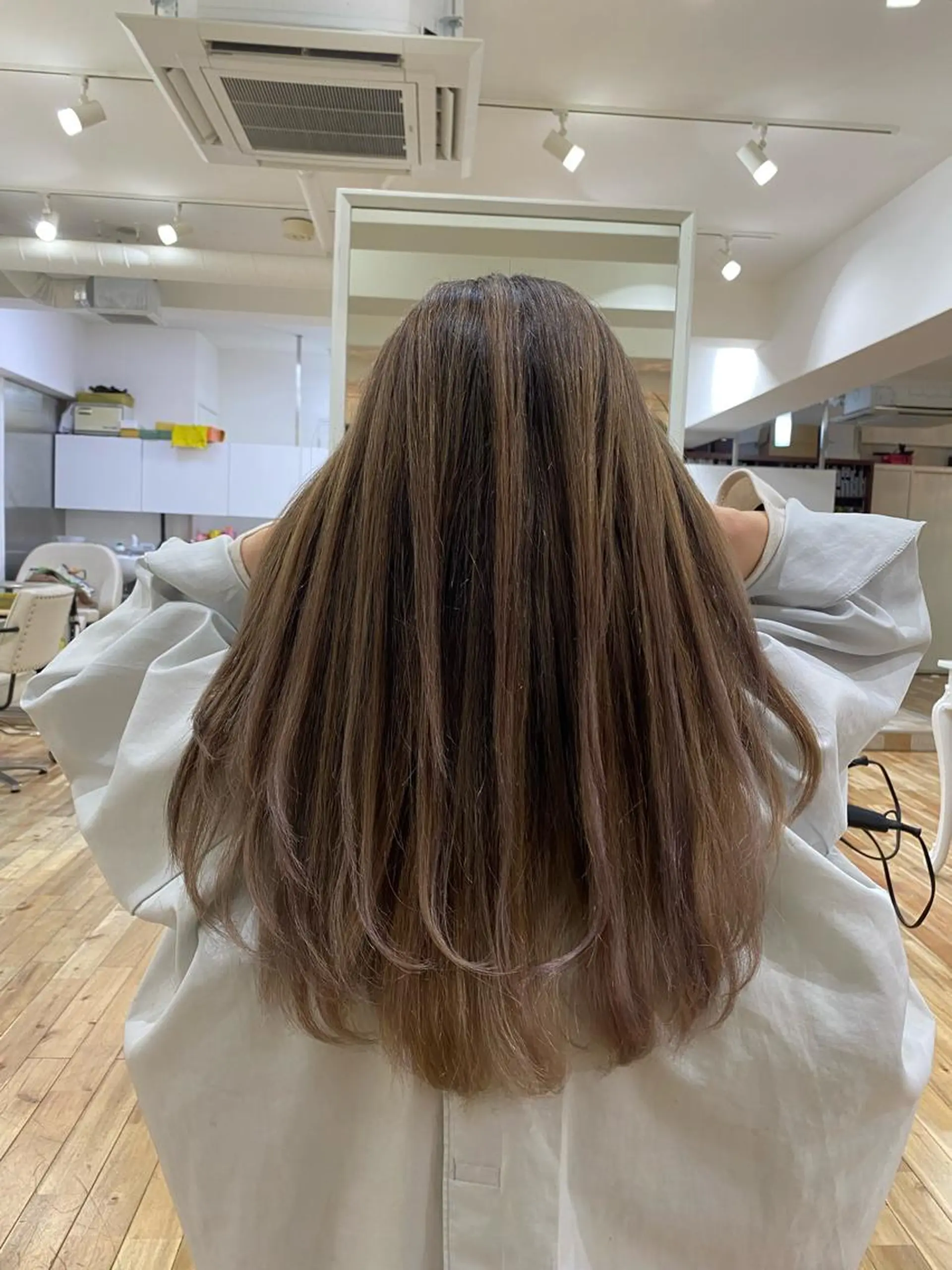 ロング カラー ヘアアレンジ カット ヘアカラー トリートメント 久米 治仁のヘアスタイル