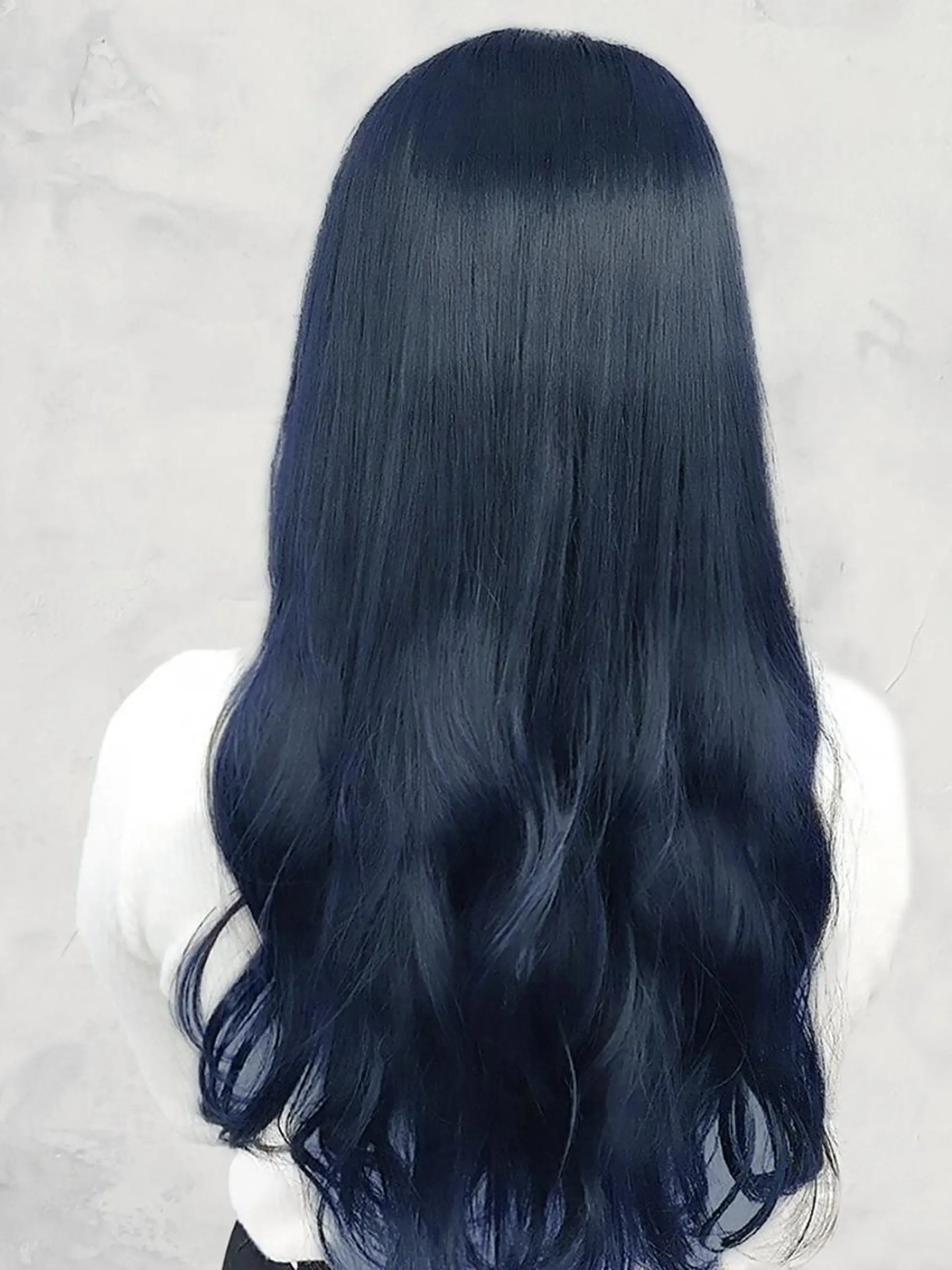 カラー 黒髪 ブルーカラー ブルーブラック 髪質改善 米倉 一輝のヘアスタイル