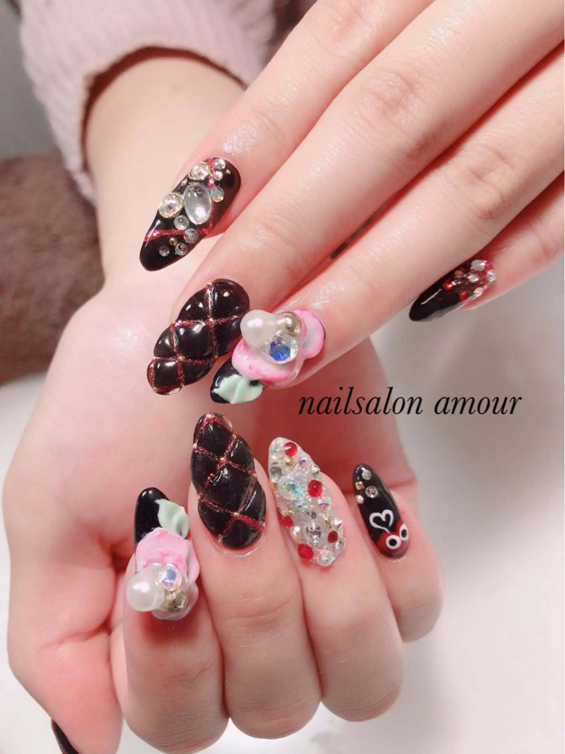 ネイル nailsalon ♡amour♡のネイルデザイン