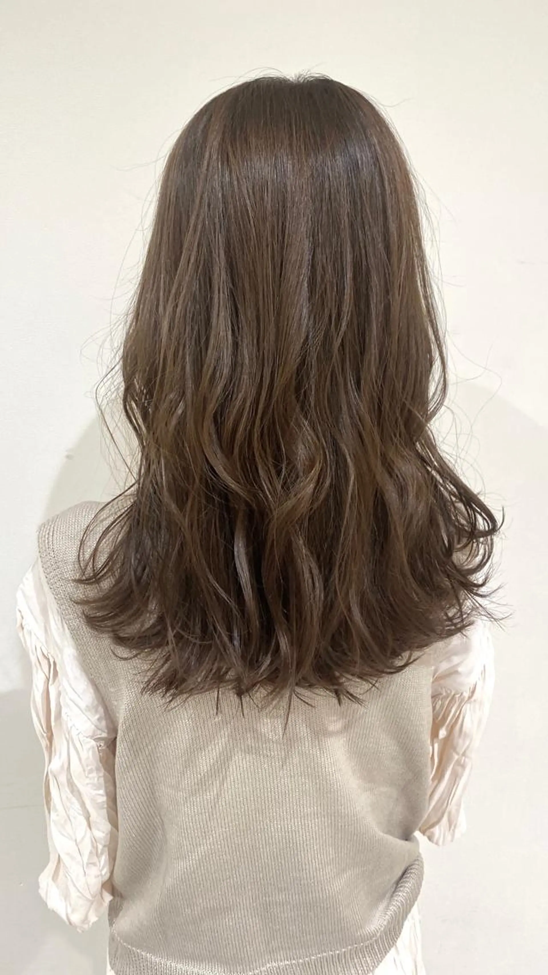 セミロング カラー カット ヘアカラー トリートメント Maison 寺尾拓朗のヘアスタイル