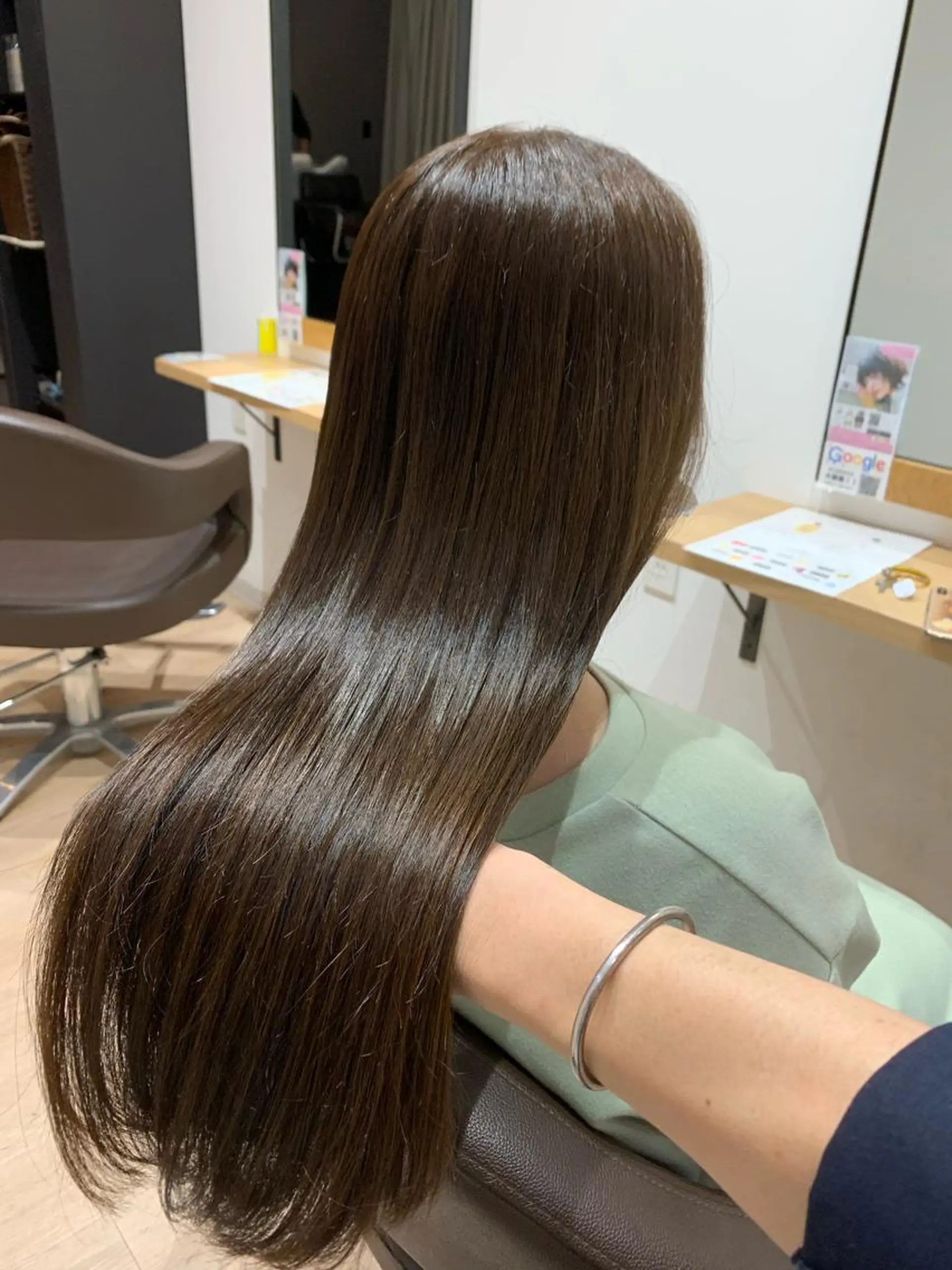 ロング カラー ベージュカラー オリーブベージュ Roid 代表✨HIROのヘアスタイル