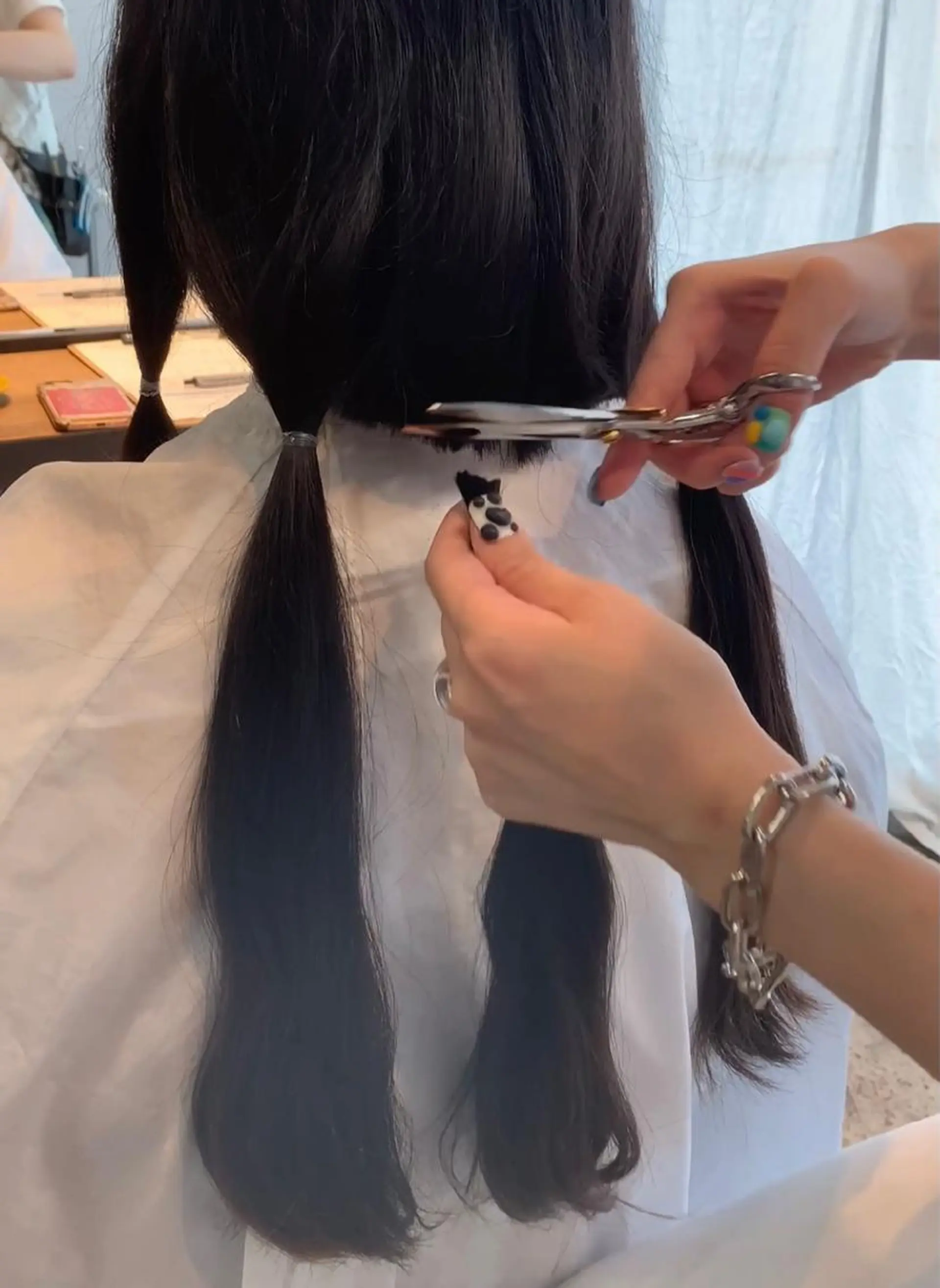 ショート ally hairsalon所属・Emi .のヘアスタイル