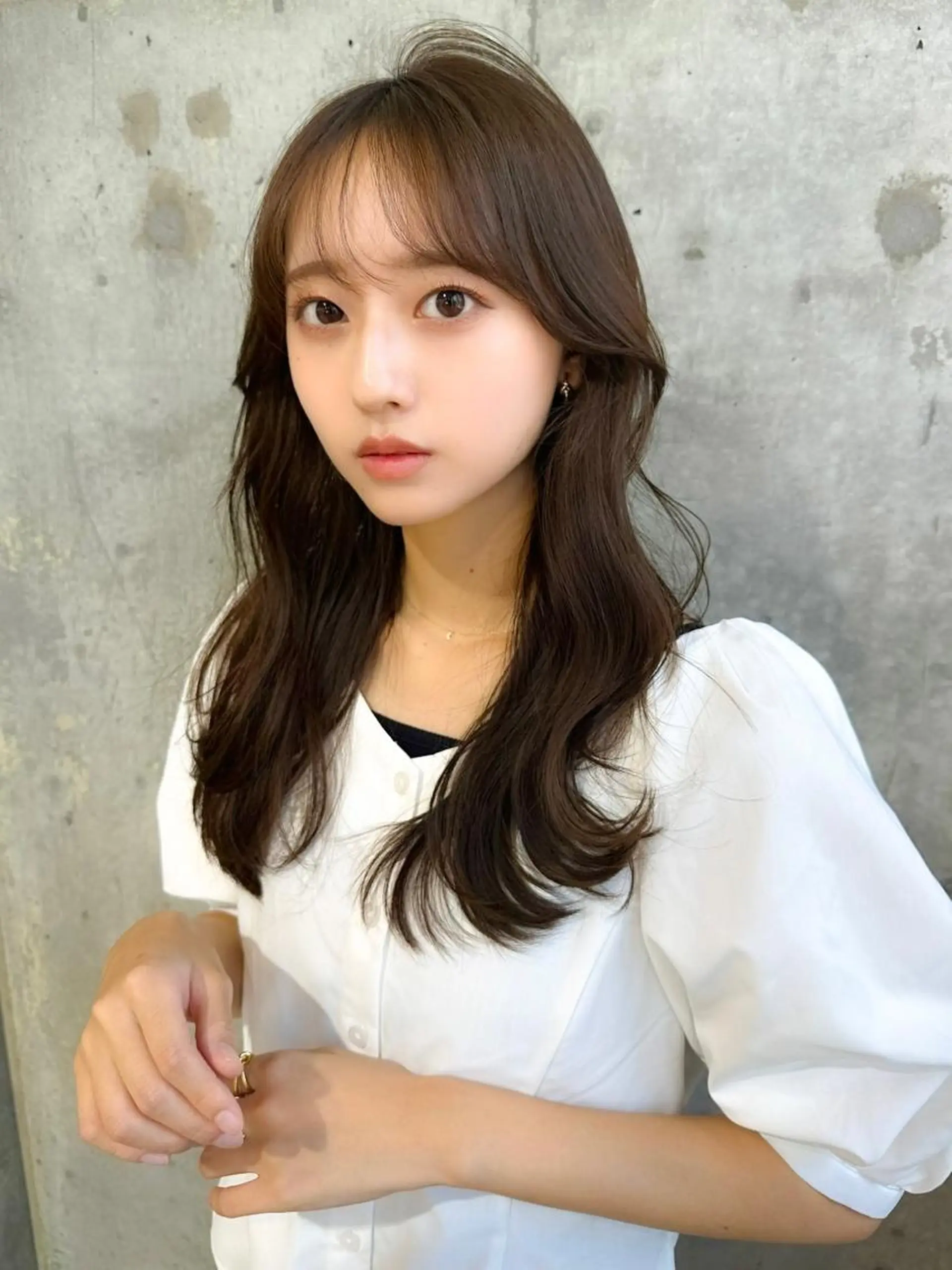 ミディアム カラー カット ヘアカラー トリートメント ヘッドスパ 髪質改善サロン Sea shinjuku 新宿南口【シー シンジュク】所属・髪質改善/韓国ヘア レイヤー/新宿/ロミのヘアスタイル