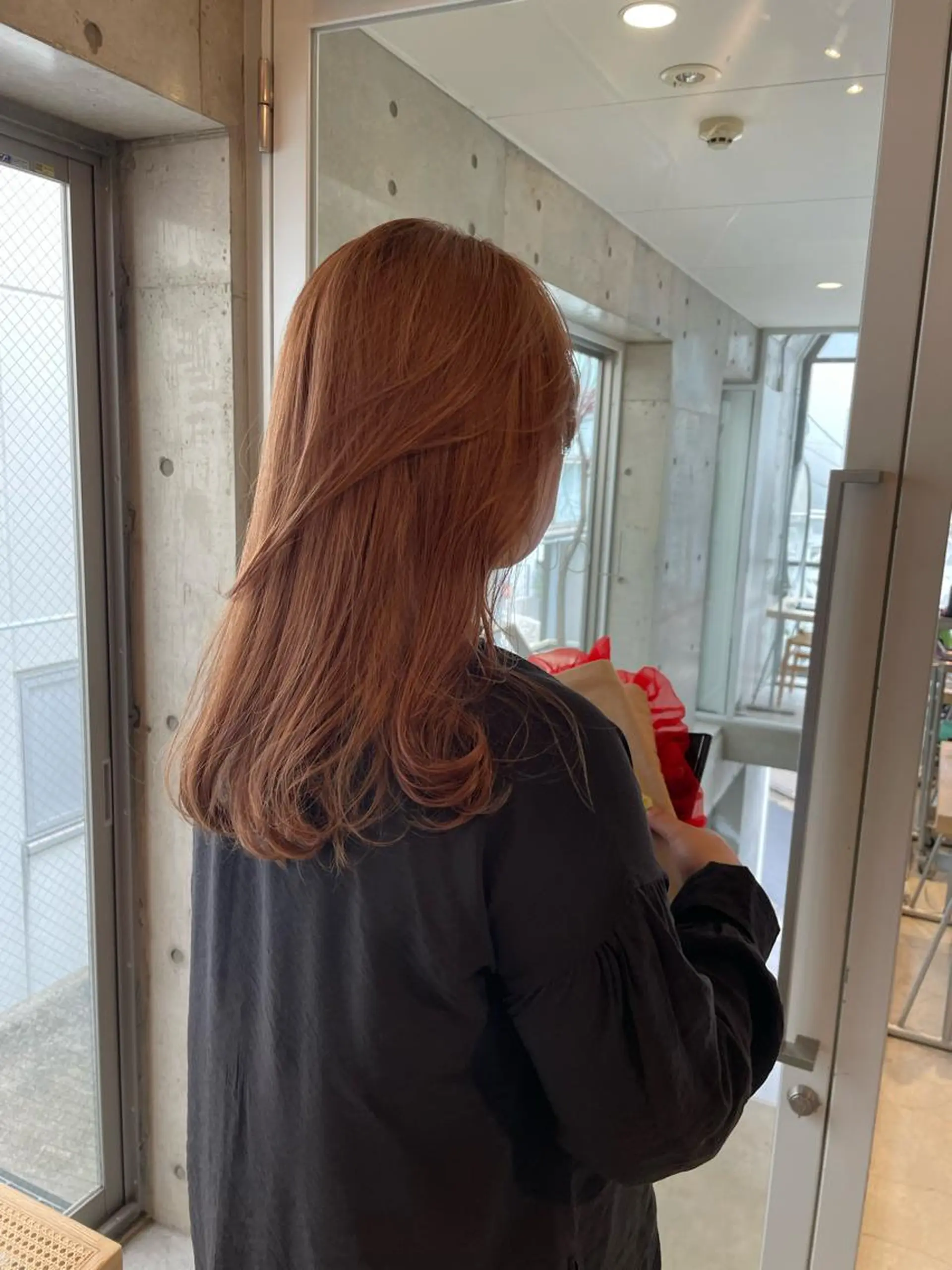 セミロング カラー 🌿髪質改善🌿艶髪 透明感🌿karenのヘアスタイル