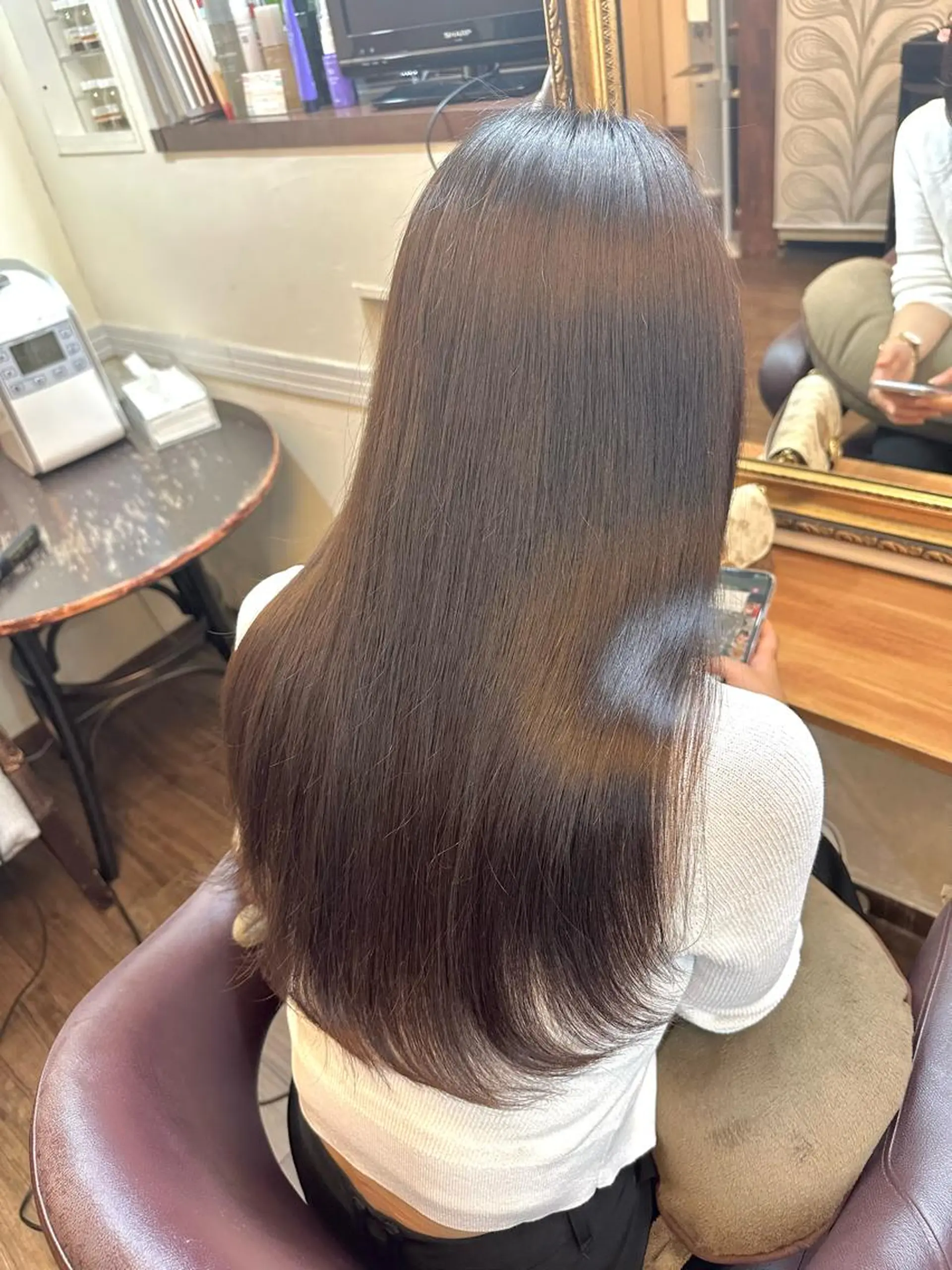 ロング カラー 🌱ケミカル美容師 未来を綺麗に🌱優吾のヘアスタイル