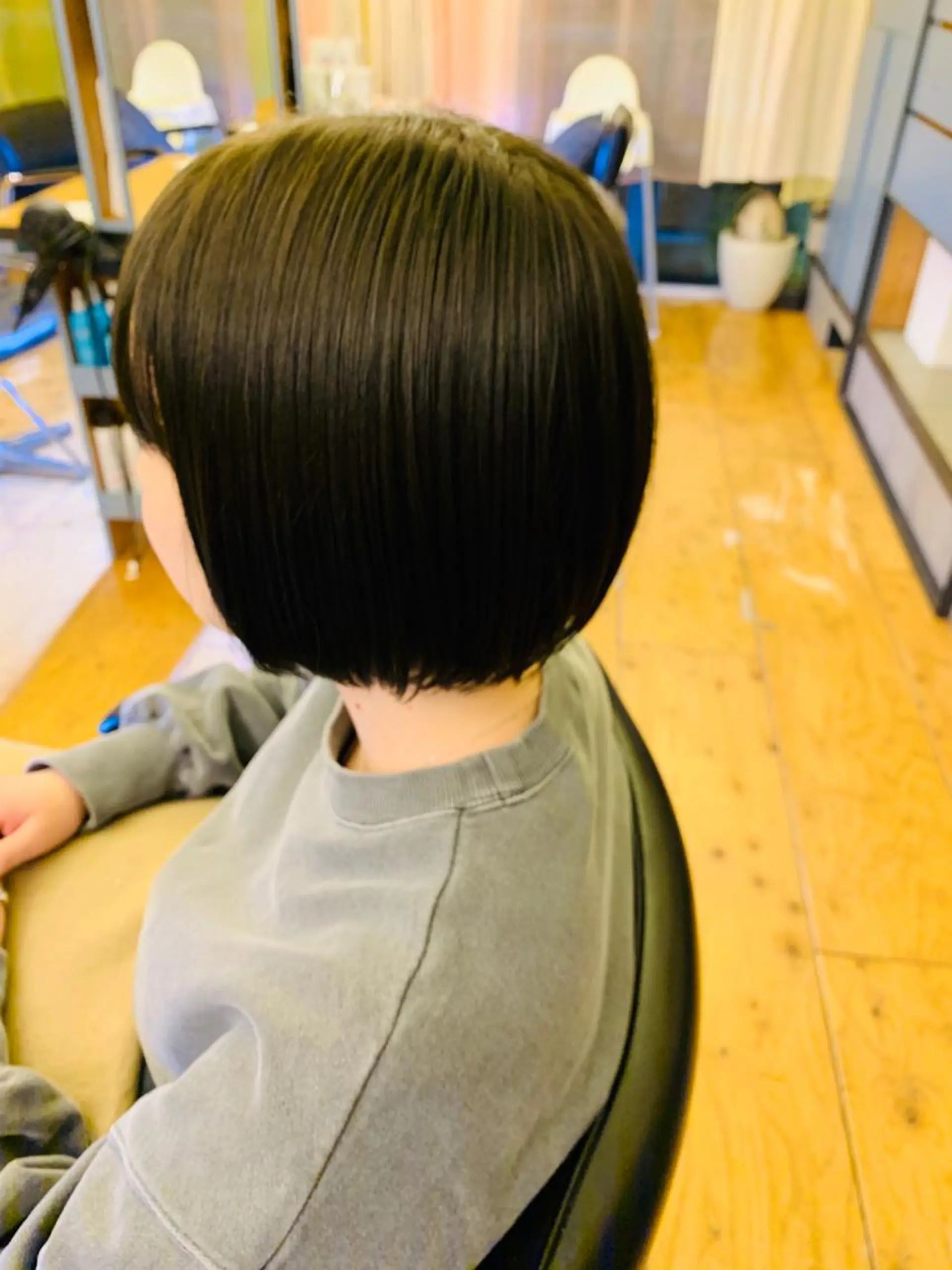 ショート カラー アッシュ Lagom なかだのヘアスタイル