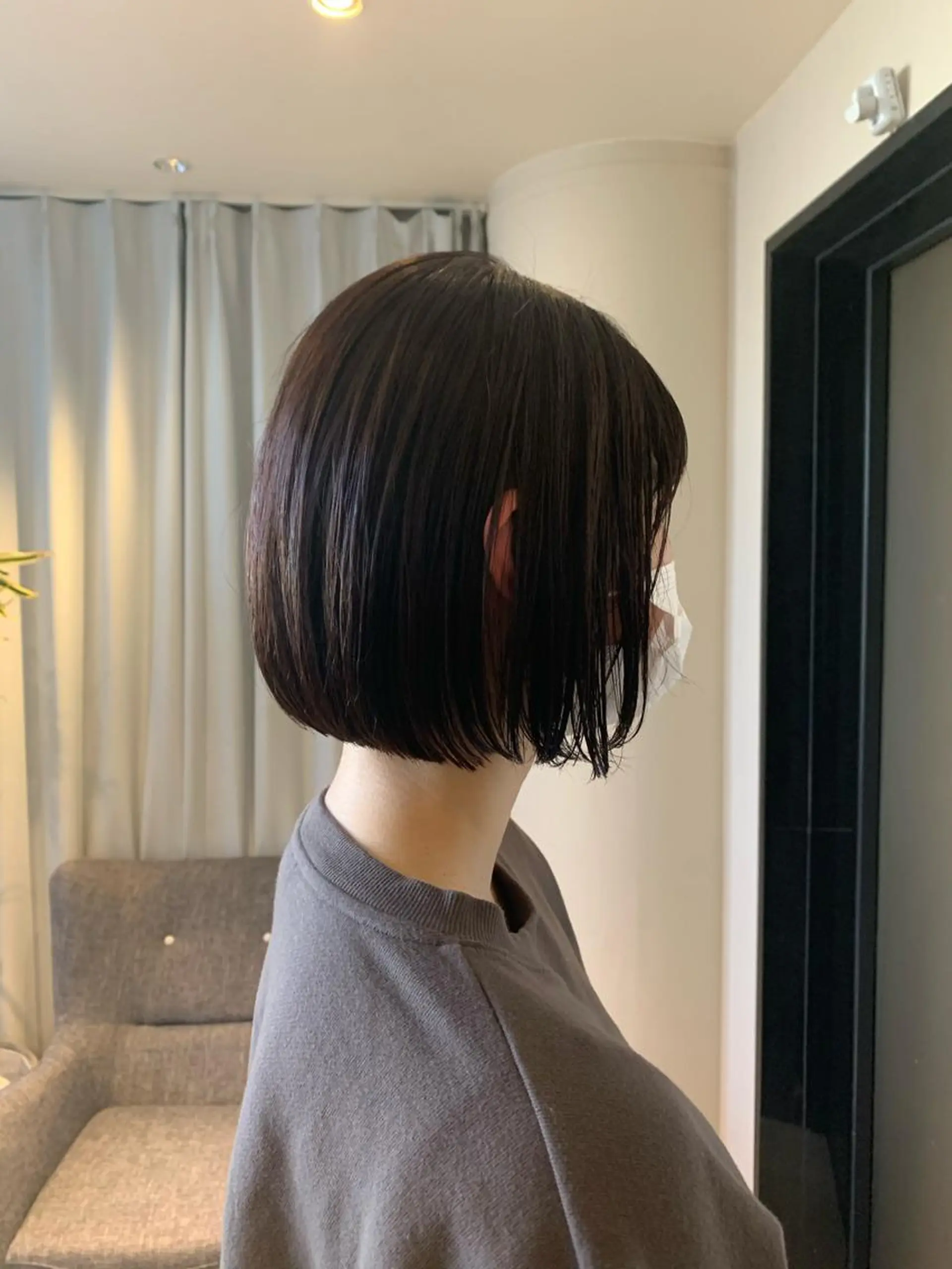 ショート カラー ボブ カット ヘアカラー トリートメント ヘッドスパ Eleanor 立川北口のヘアスタイル