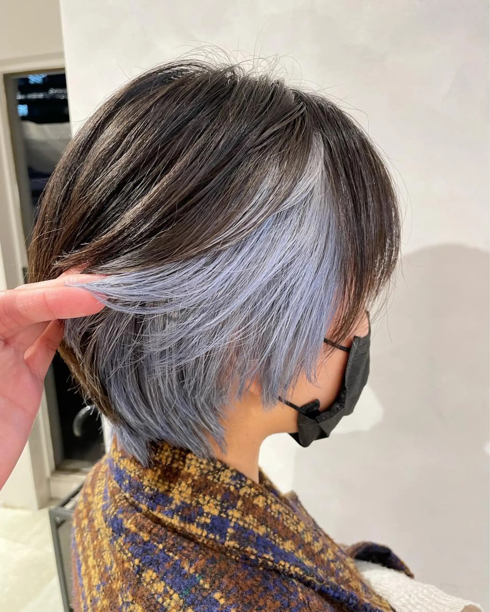 ショート カラー 丸みショート ブルーカラー シルバー ショートヘア ヘアカラー トリートメント 🔷ダブルカラーハイ トーン🔷櫻井走のヘアスタイル