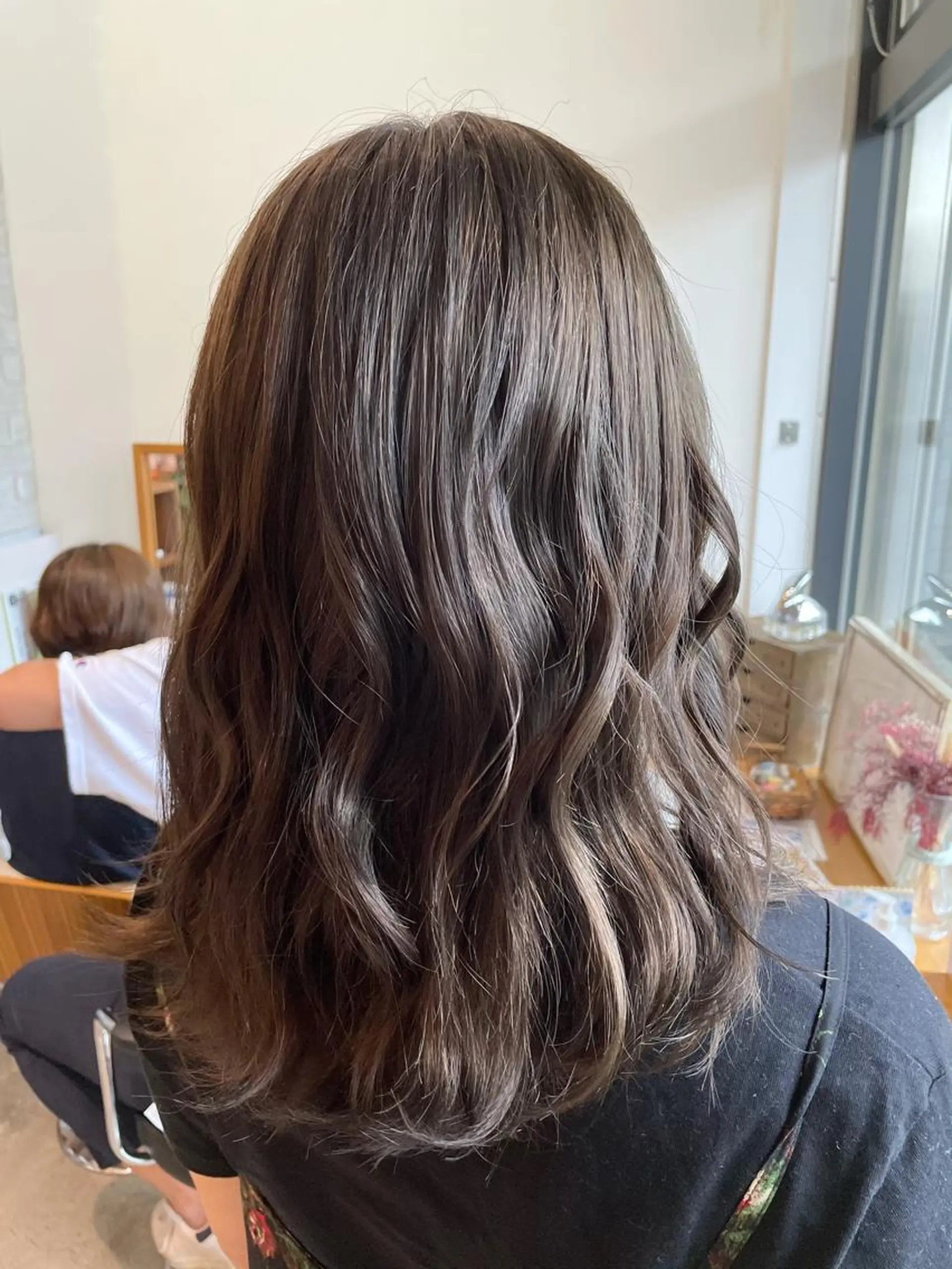 カラー 北本 まどかのヘアスタイル