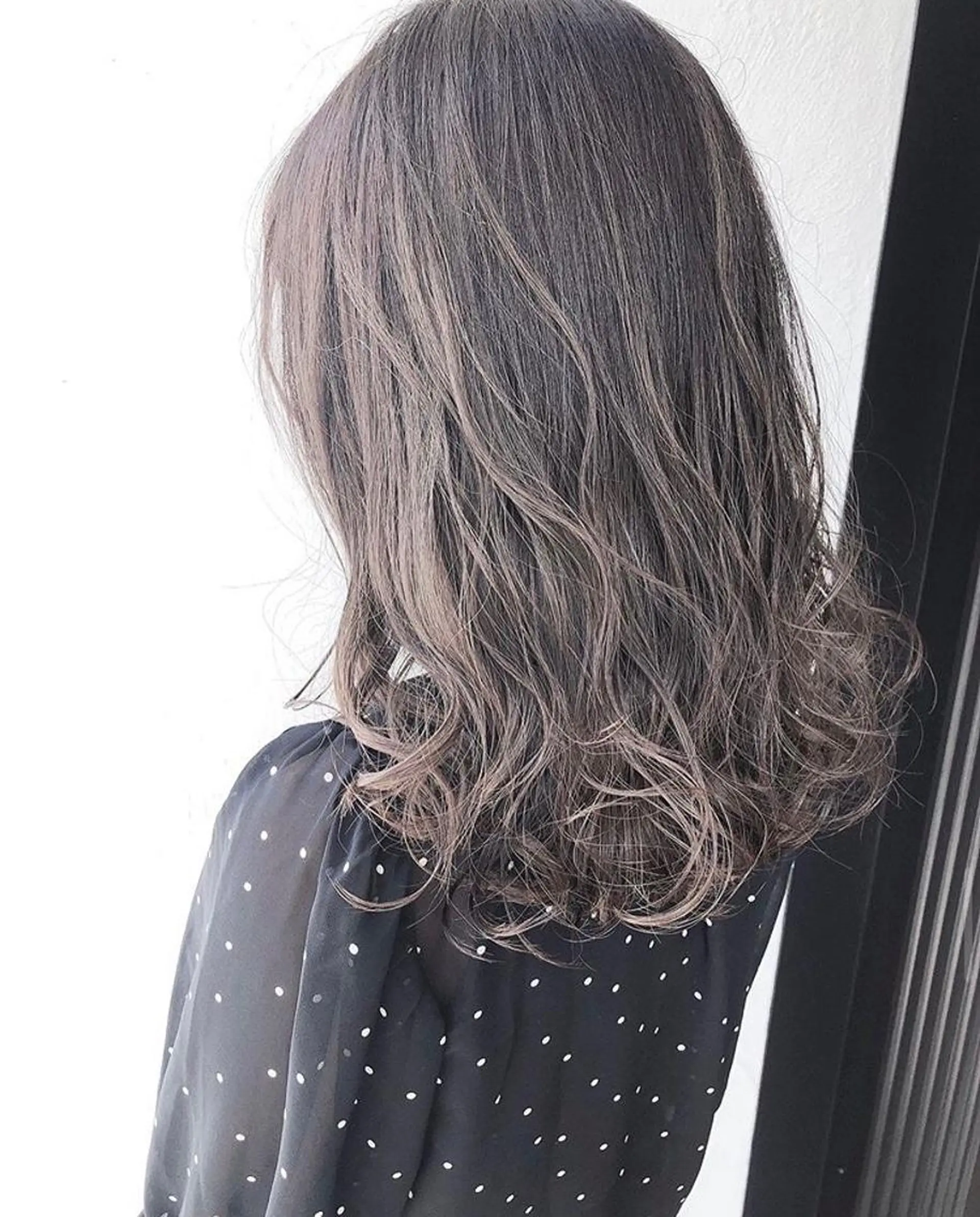 セミロング カラー 髪質改善/ ツヤ髪カラー/高井のヘアスタイル