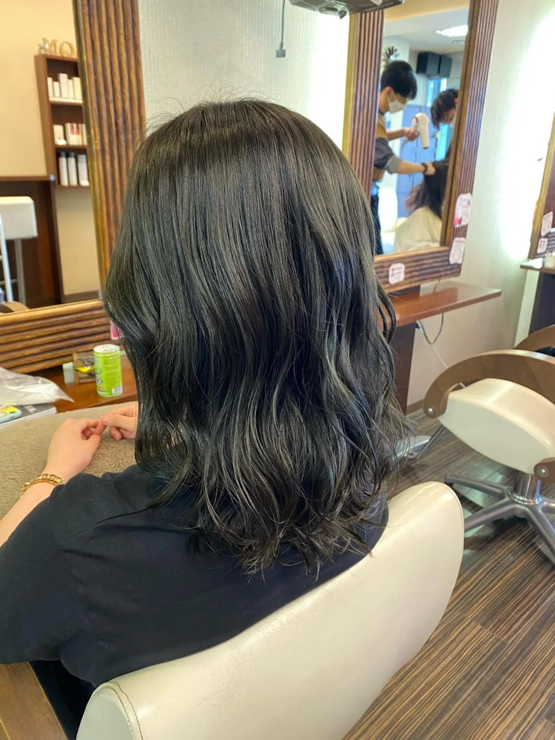 ミディアム カラー ヘアアレンジ カット ヘアカラー トリートメント 加藤 瑠美のヘアスタイル