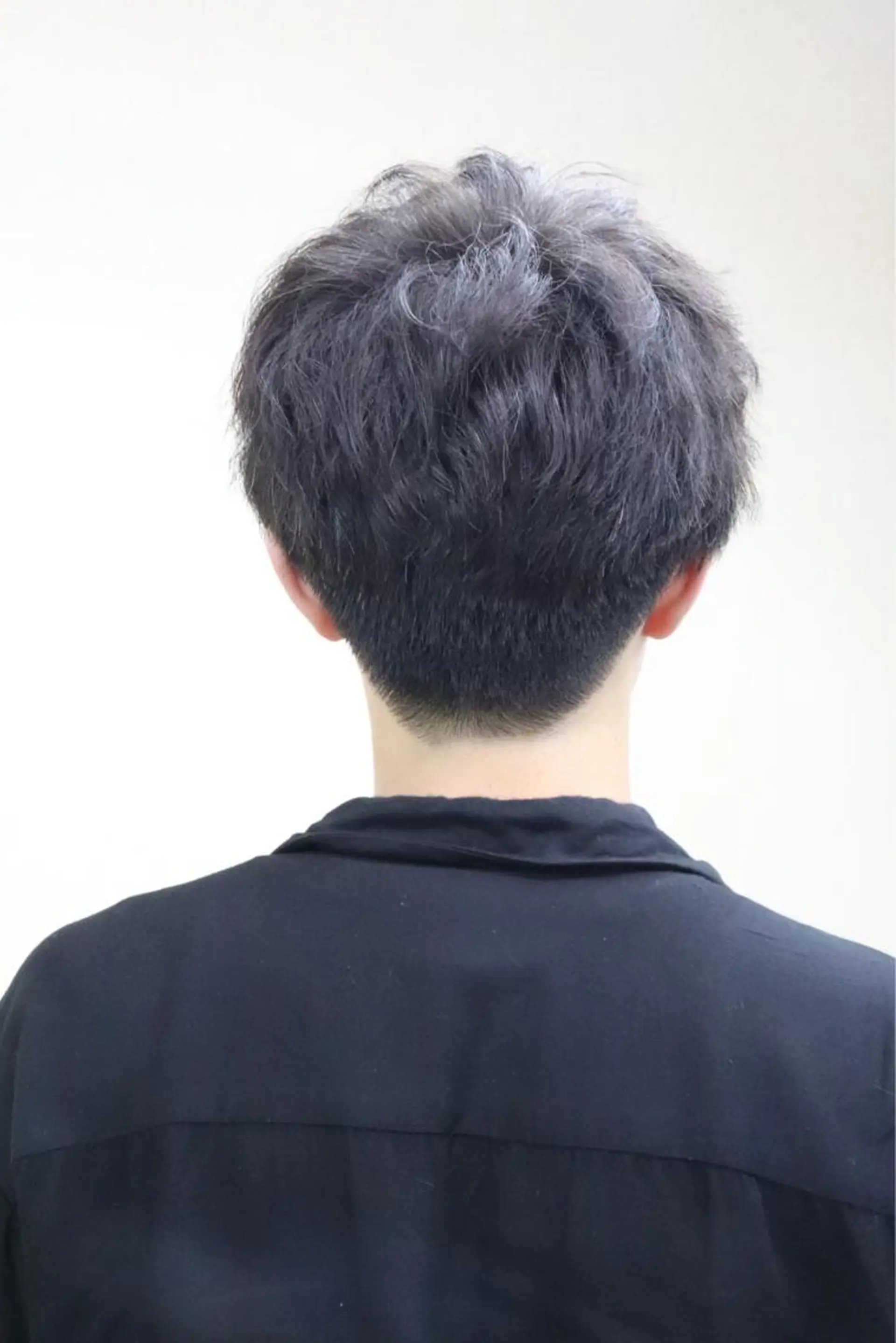 ショート メンズ フェードカット マンバンヘア モヒカン マッシュ メンズショート カット HANA ハナのヘアスタイル