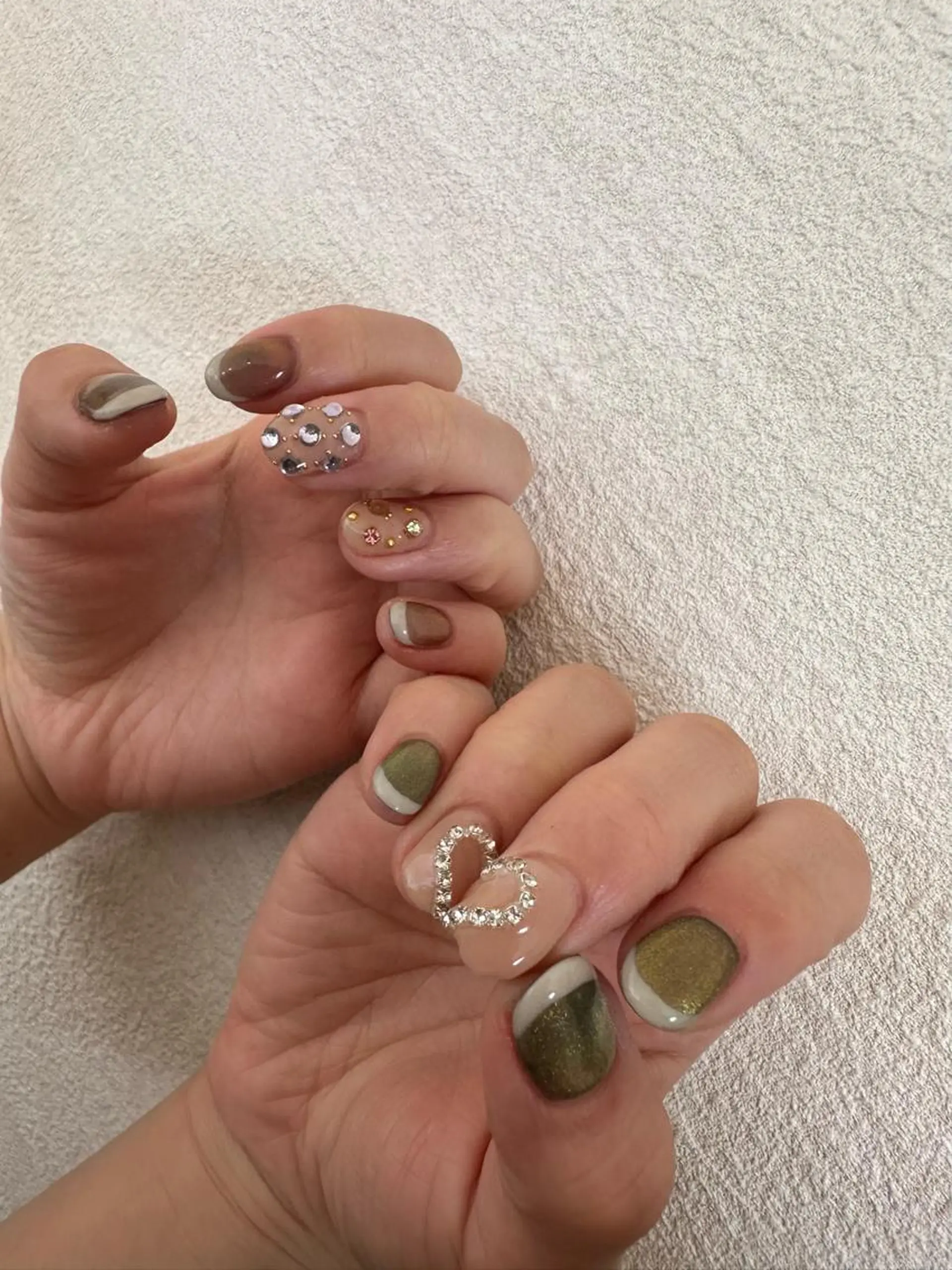 ネイル private nail salon &sumika所属・三輪 絢香のネイルデザイン