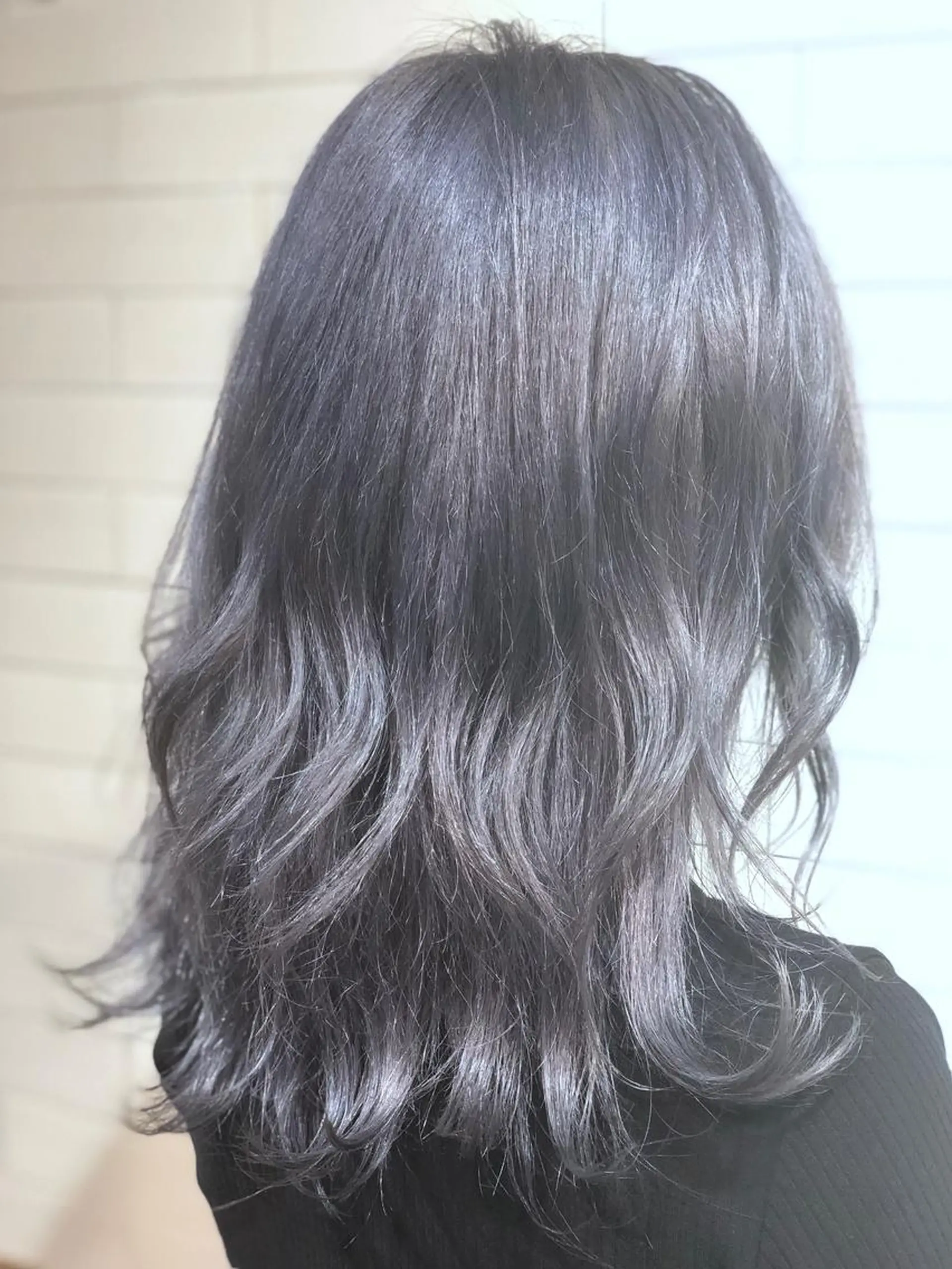 セミロング 🤍髪質改善➕透明感 カラー🤍川上葵のヘアスタイル