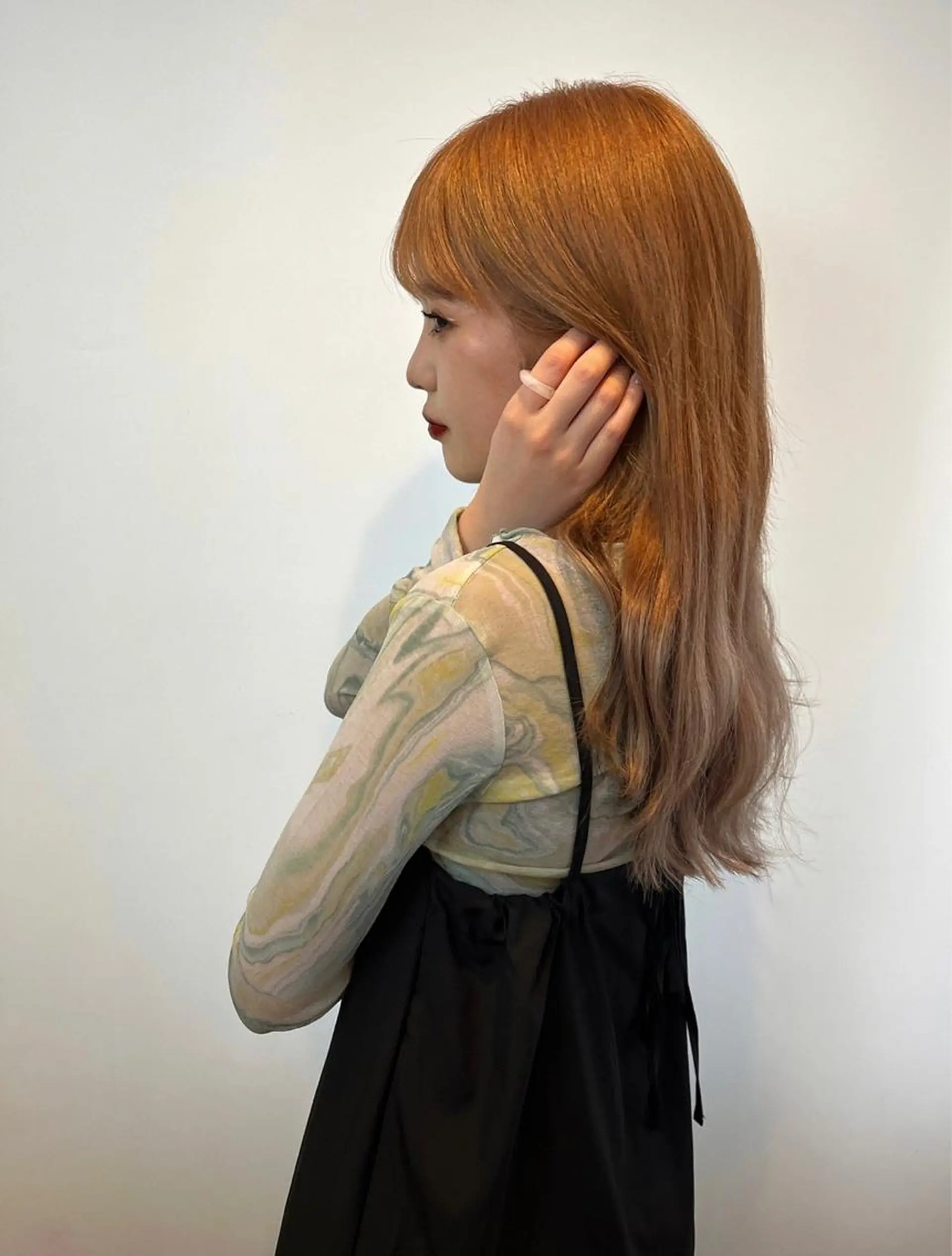 カラー R by NINA かずなのヘアスタイル