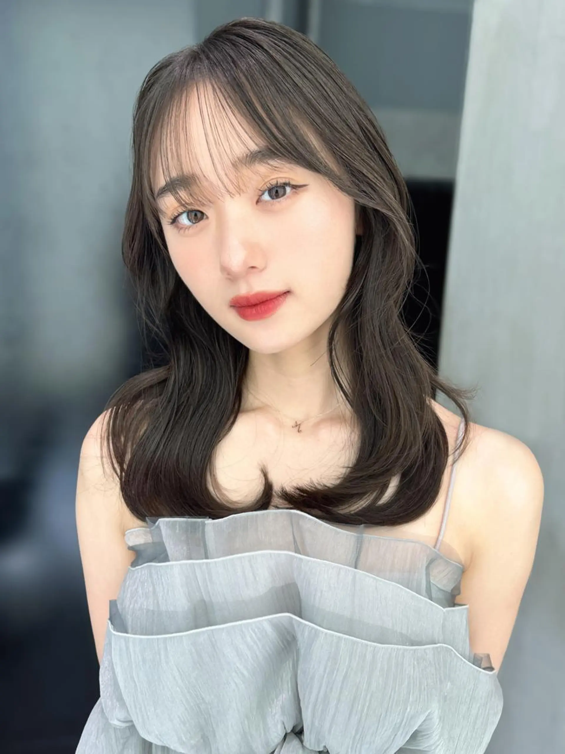 カラー ミディアム くびれヘア レイヤーカット カット ヘアカラー トリートメント ITbyALBUM 中野店のヘアスタイル