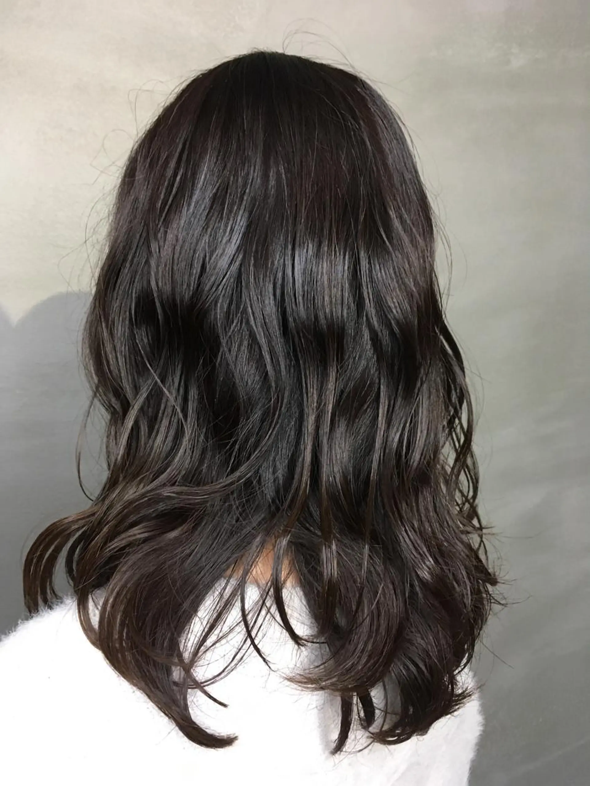 ロング カラー アッシュ 透明感カラー ディープラベンダー ラベンダーカラー ラベンダーアッシュ カット ヘアカラー edge.所属・くまがい みゆ【edge.】のヘアスタイル