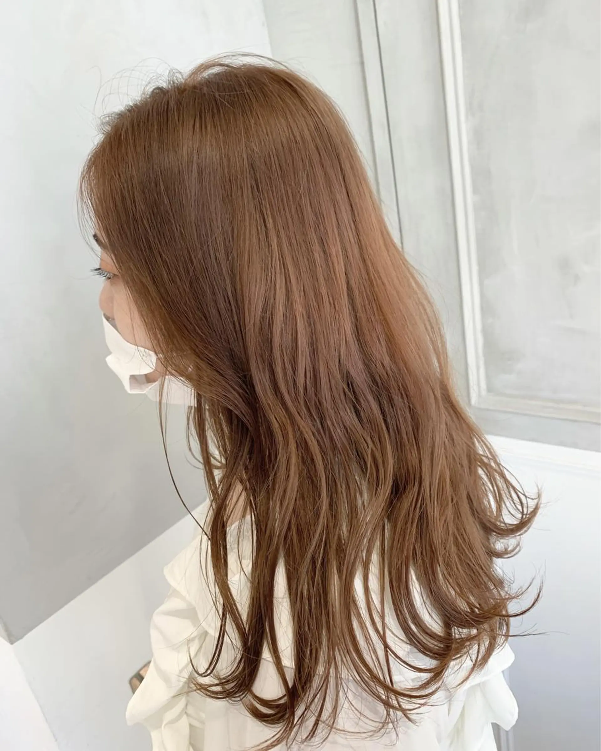 ロング カラー ベージュカラー ブリーチ オレンジ minami🪷 暖色カラーのヘアスタイル