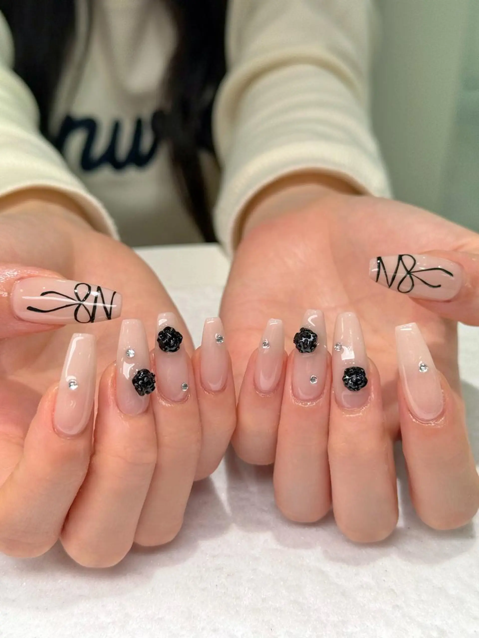 ネイル ハンドネイル Nails 168 ネイルズイロハのネイルデザイン