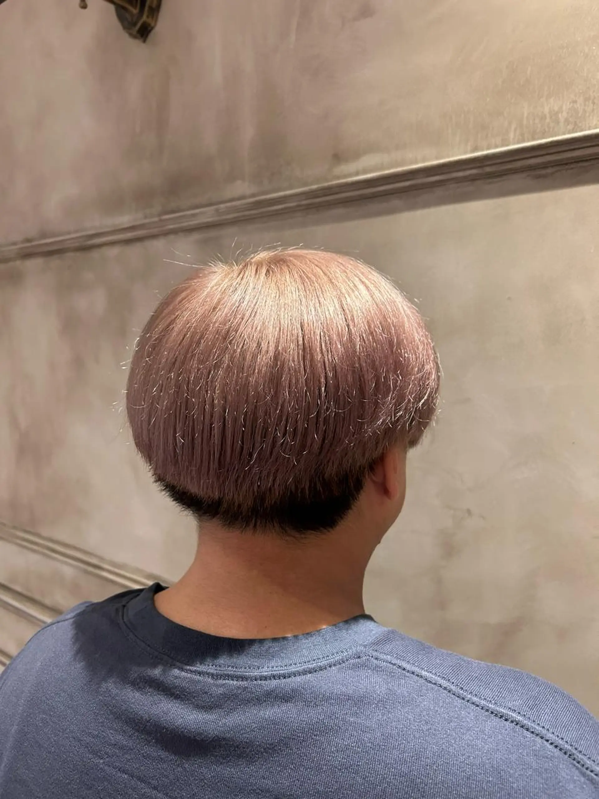 ショート カラー メンズ 成田 智彩のヘアスタイル