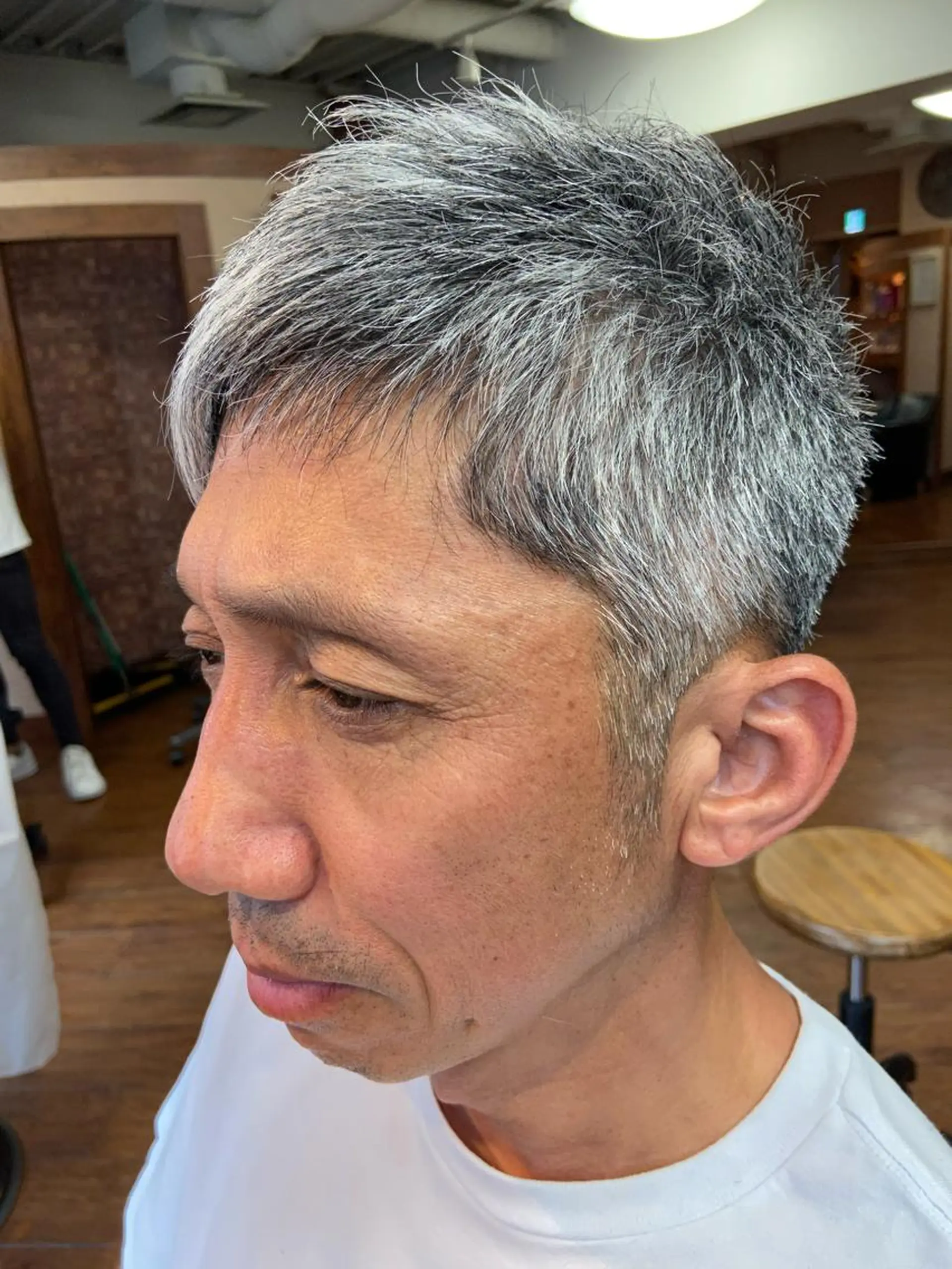 ショート メンズ ショートヘア カット ヘッドスパ 鈴木慎一レイヤー ／ウルフ／ショートのヘアスタイル