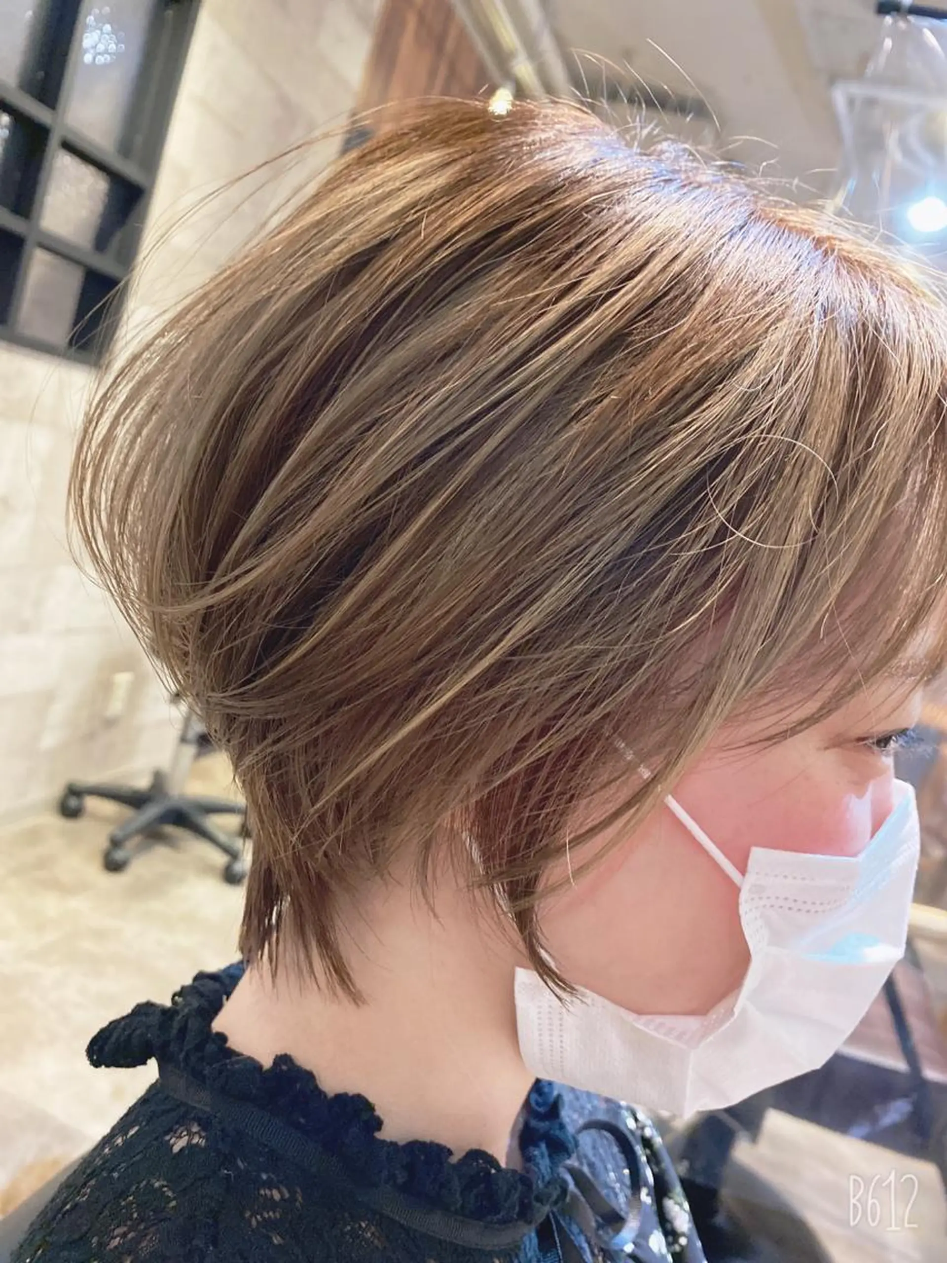ショート カット shine hair blend所属・永井 紫優のヘアスタイル