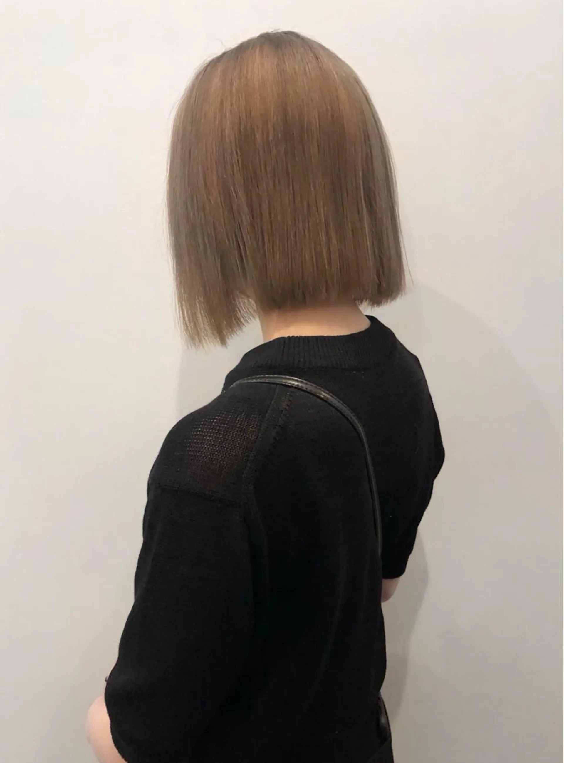 ショート カラー ブリーチ カット ヘアカラー wカラー 指名No1かけるのヘアスタイル