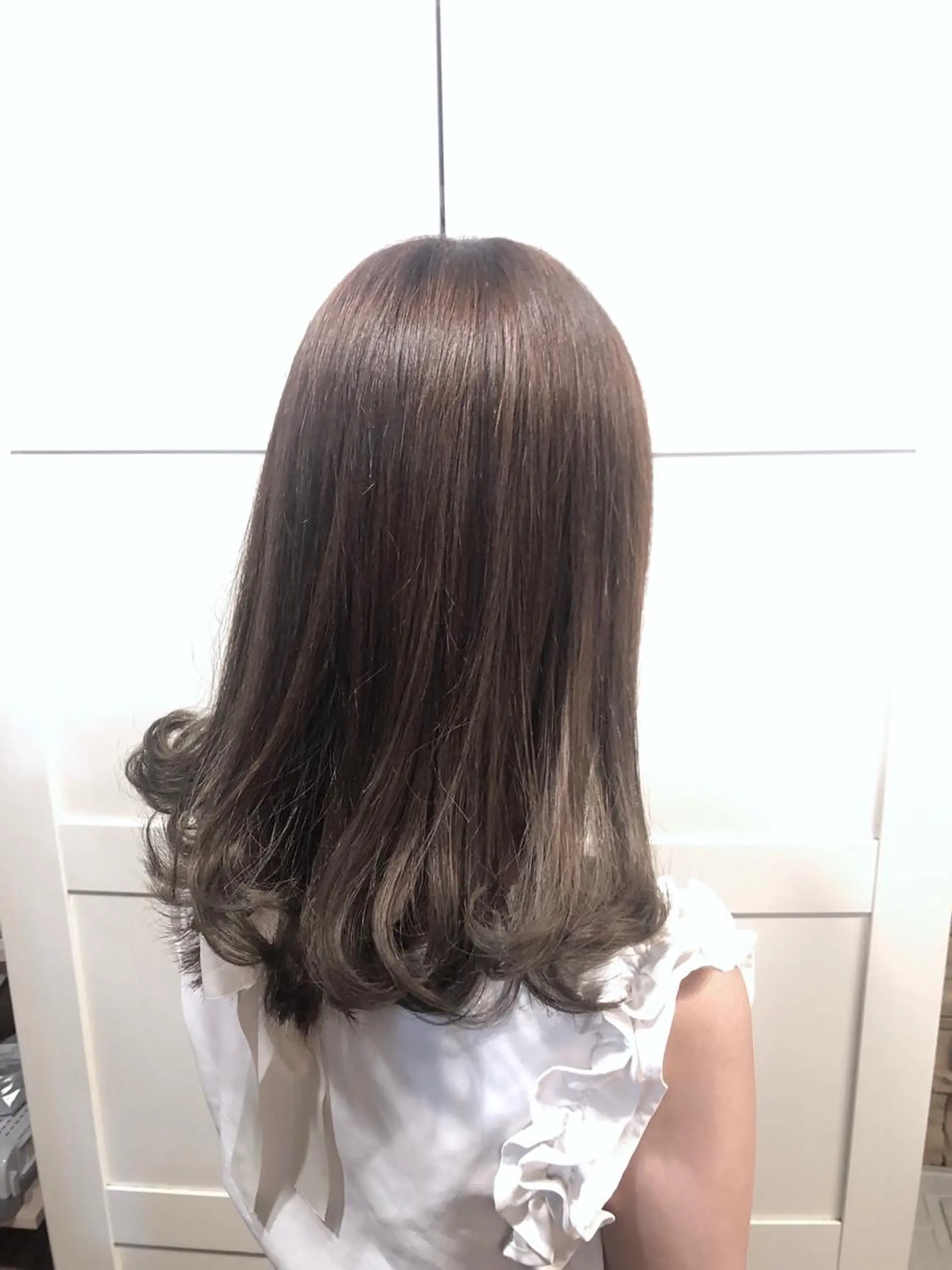 セミロング カラー ✂️Fan.ray 店長✂️木谷宏夢のヘアスタイル