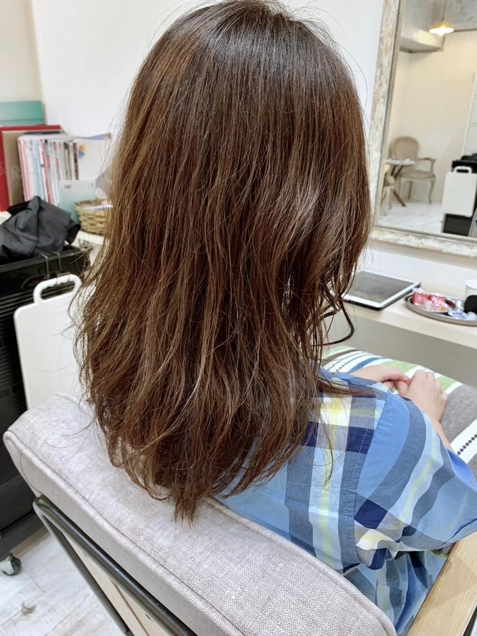 セミロング カラー カット パーマ 山本 悟志のヘアスタイル