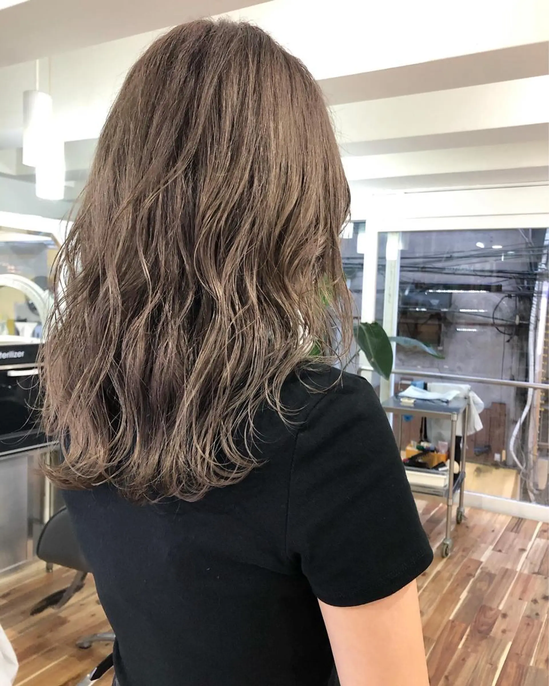 ミディアム カラー グレージュ モカグレージュ ヘアカラー トリートメント Tao所属・藤川 大智のヘアスタイル