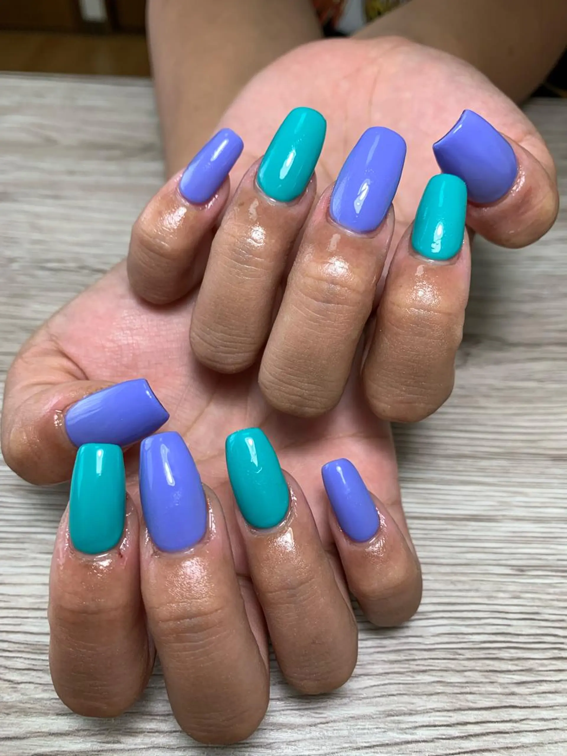 ネイル ハンドネイル akanail .のネイルデザイン