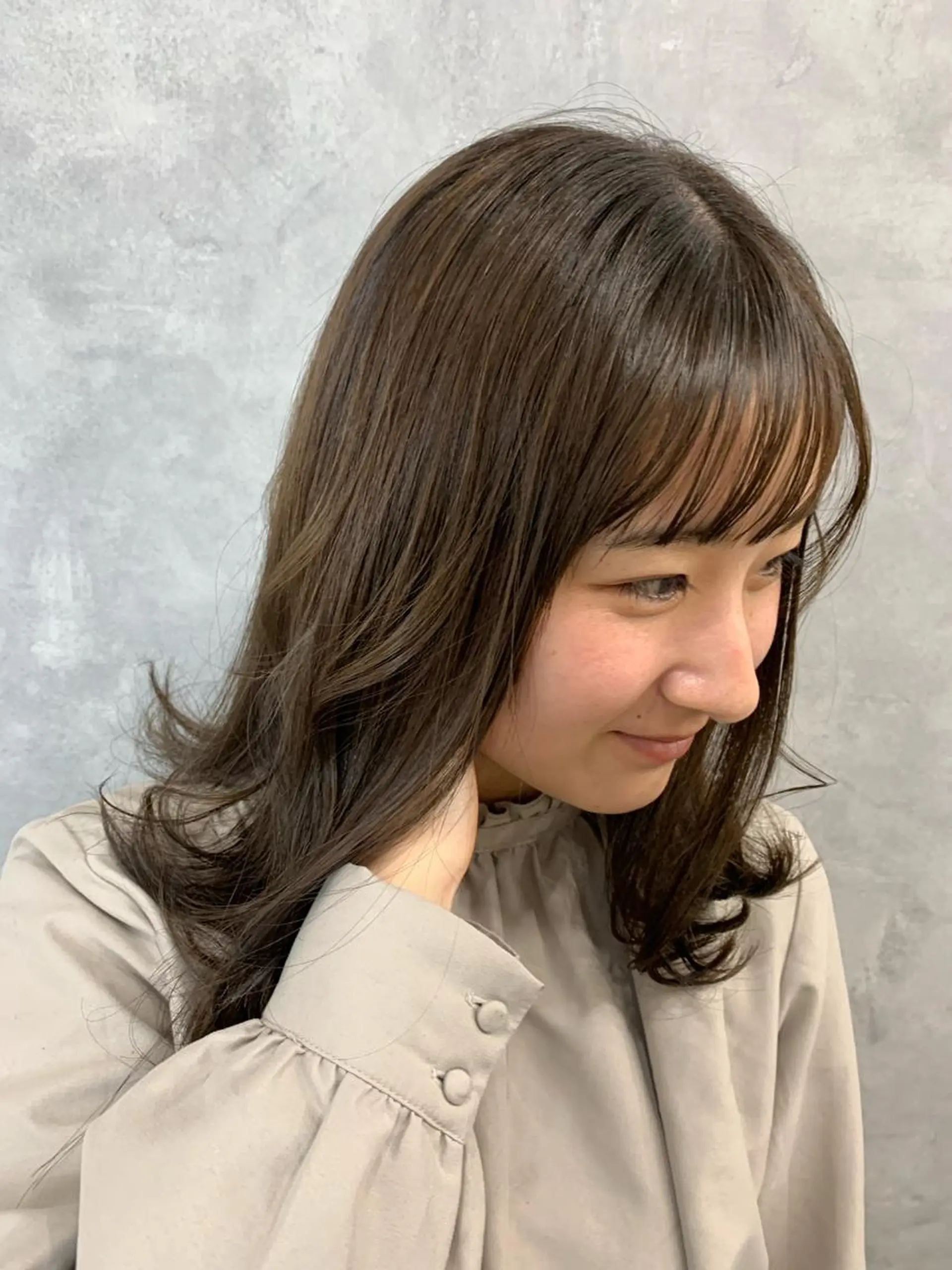 ミディアム カラー ハイライトカラー ハイライト チバ ヒロトのヘアスタイル
