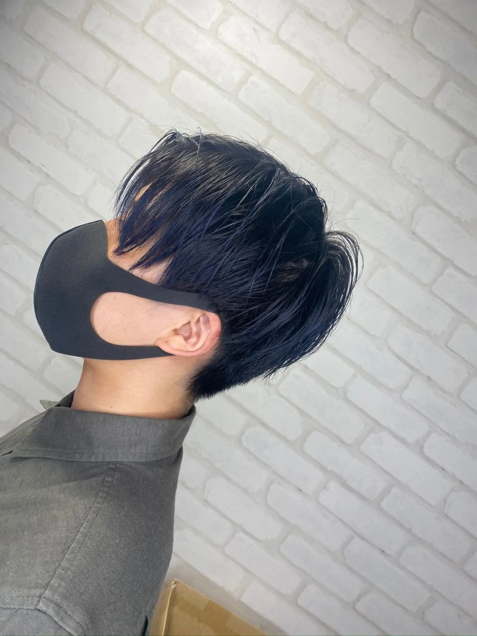 ショート カラー PANOL 秀島のヘアスタイル