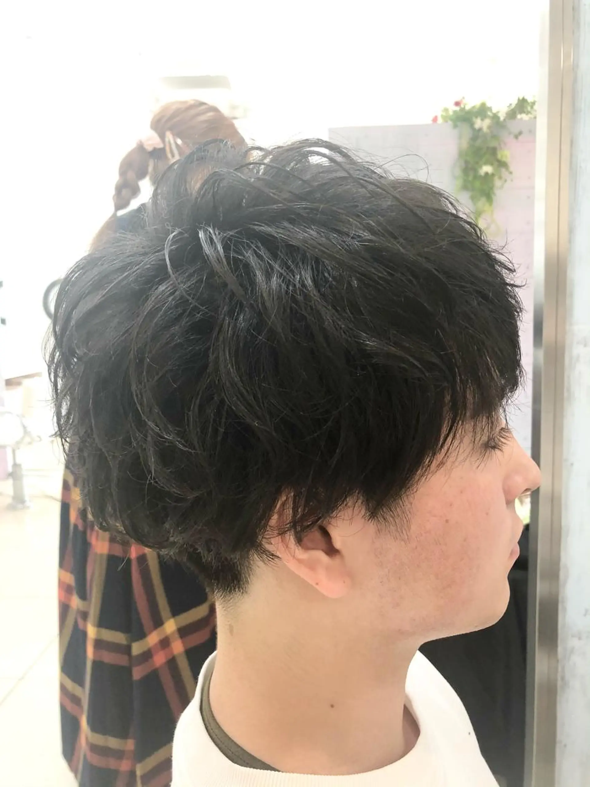 ショート パーマ メンズ 髪質改善× ハイライト溝江のヘアスタイル