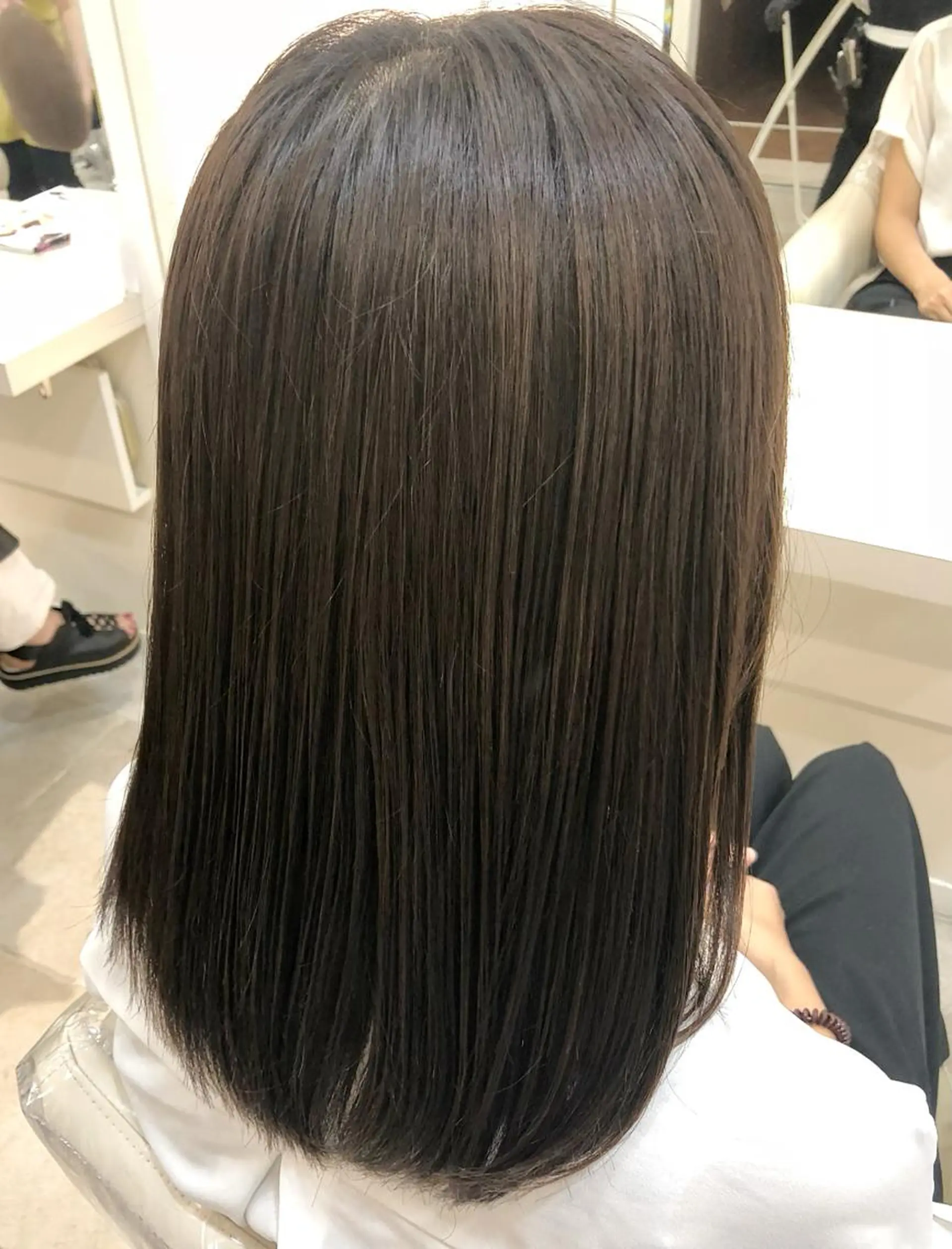 ミディアム 髪質改善 トリートメント 酸熱トリートメント トリートメント 須賀 一美のヘアスタイル