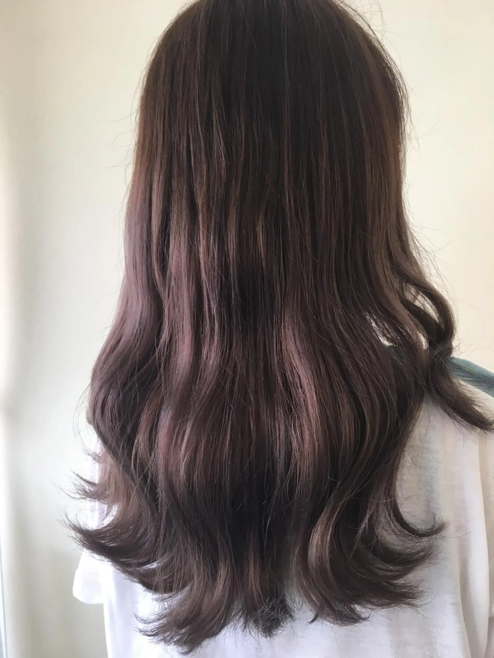ロング ロング カット ヘアカラー トリートメント ヘアケア・頭皮ケア デザインカラー/中田のヘアスタイル
