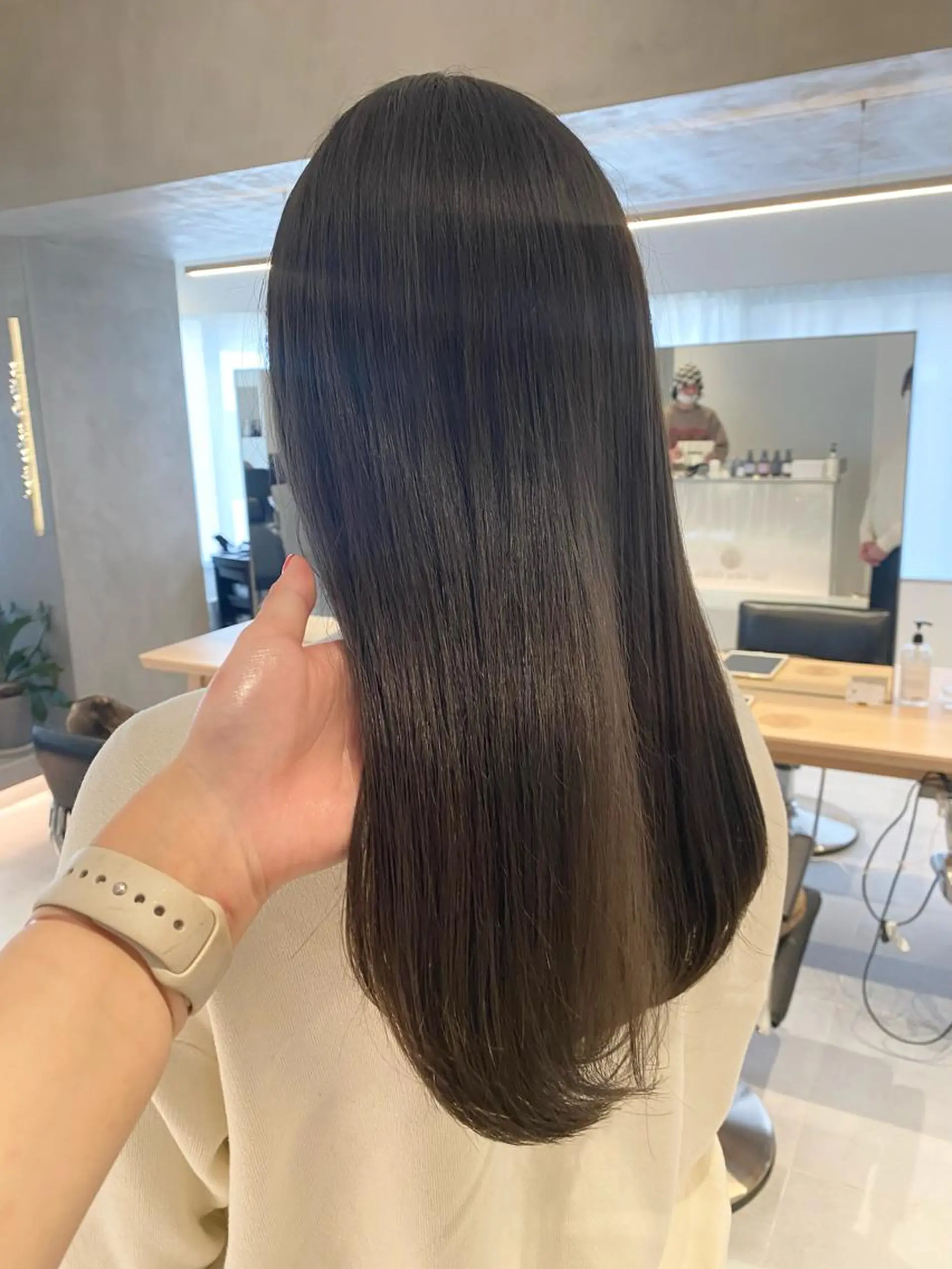 ロング カラー 小顔ショート✨️ RIEのヘアスタイル