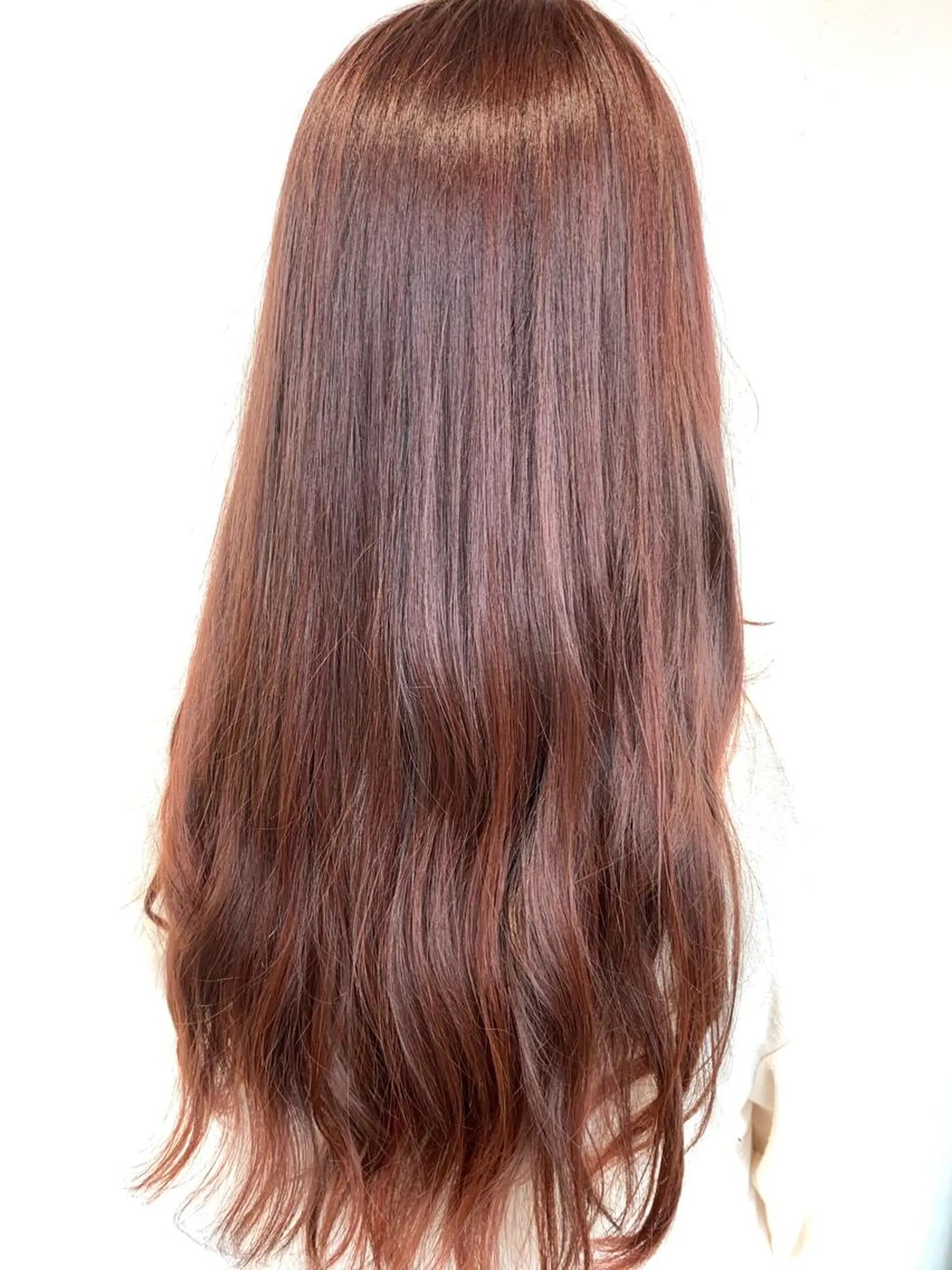 カラー 栗原 瑠世のヘアスタイル