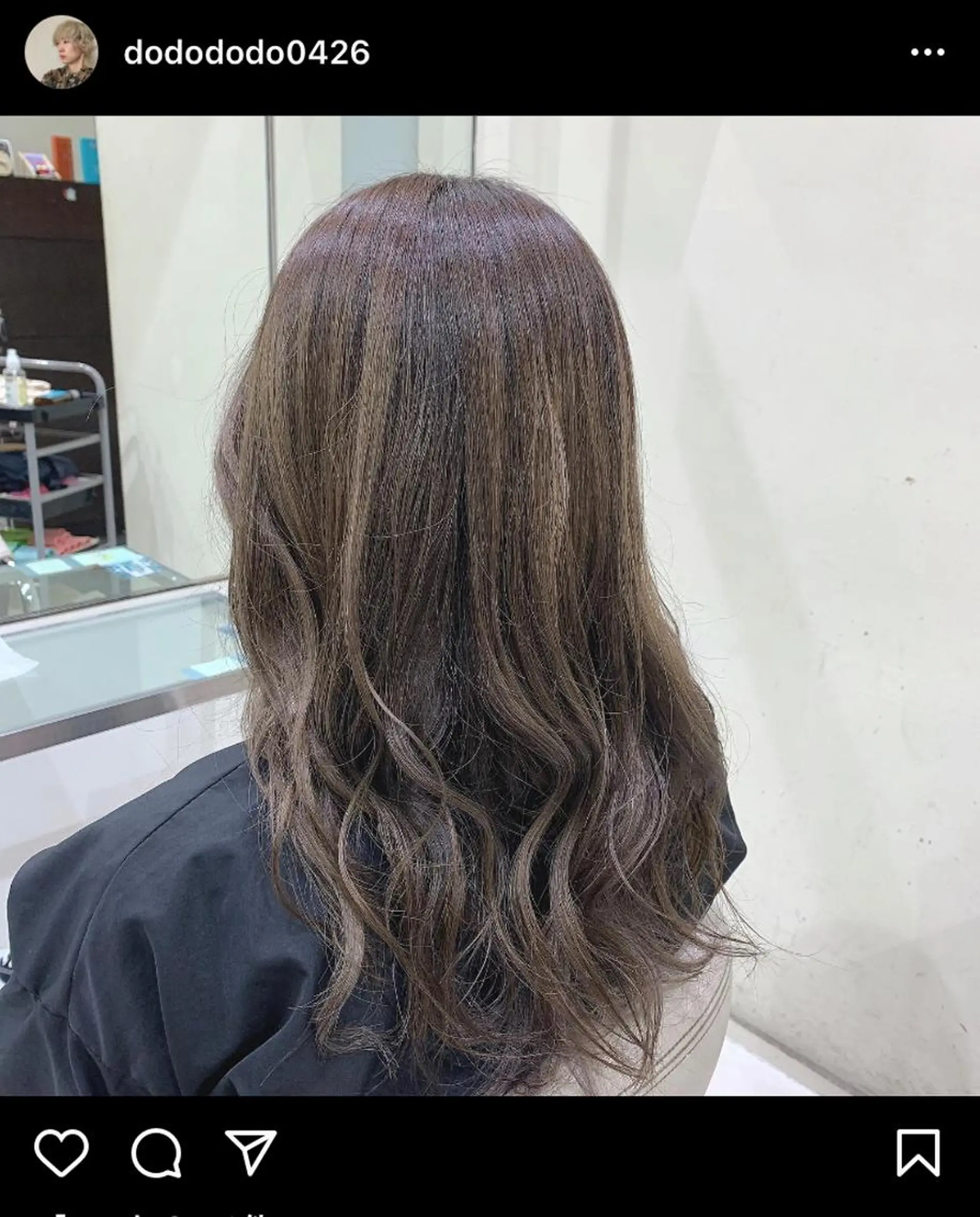 ロング カラー アッシュ ブリーチ インナーカラー シルバー シルバーアッシュ ヘッドスパ/栄 /久屋大通/岡戸のヘアスタイル